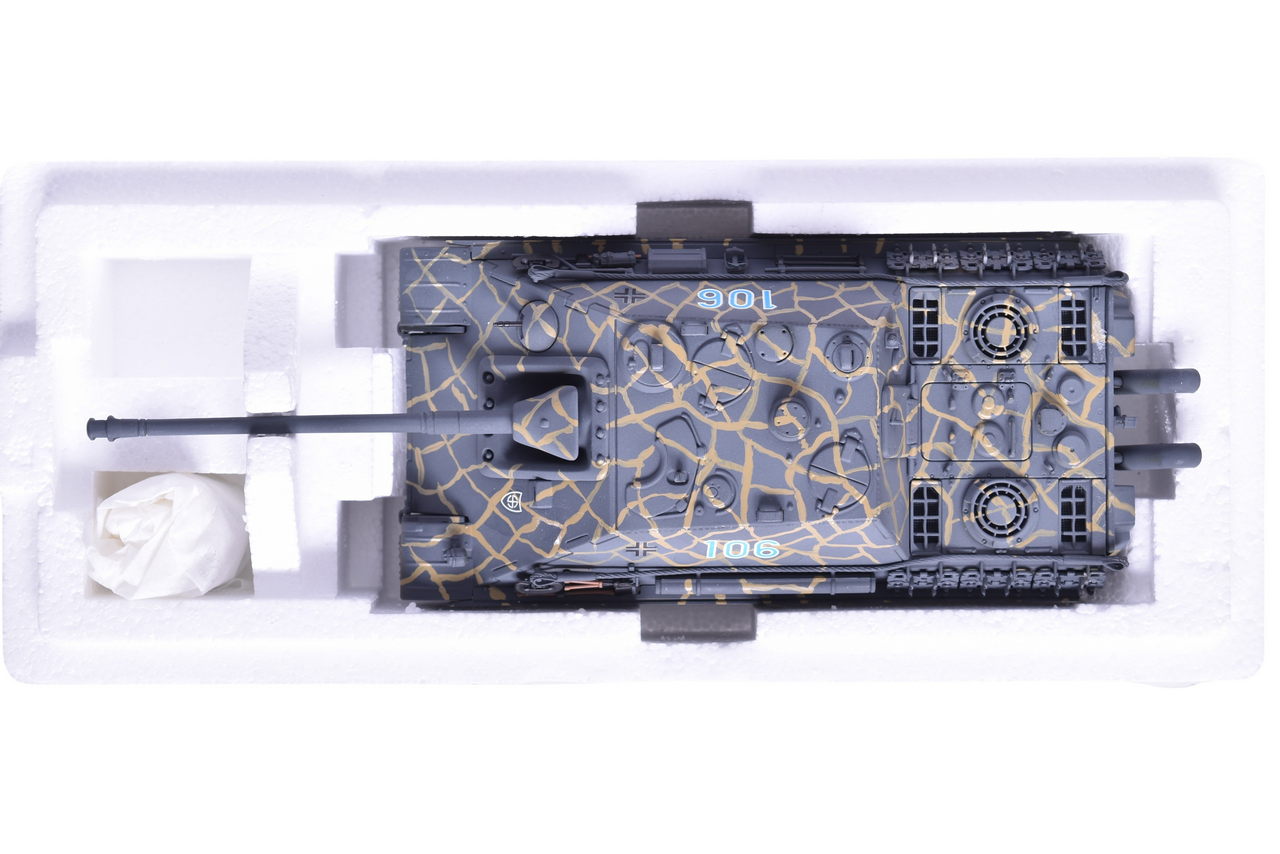 7778 - Minichamps 1:35 Panzerkampfwagen VI Tiger II Diecast German Military Tank thumbnail