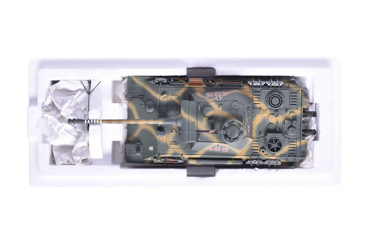 7779 - Minichamps 1:35 Panzerkampfwagen V Panther AUSF. G Diecast German Military Tank thumbnail