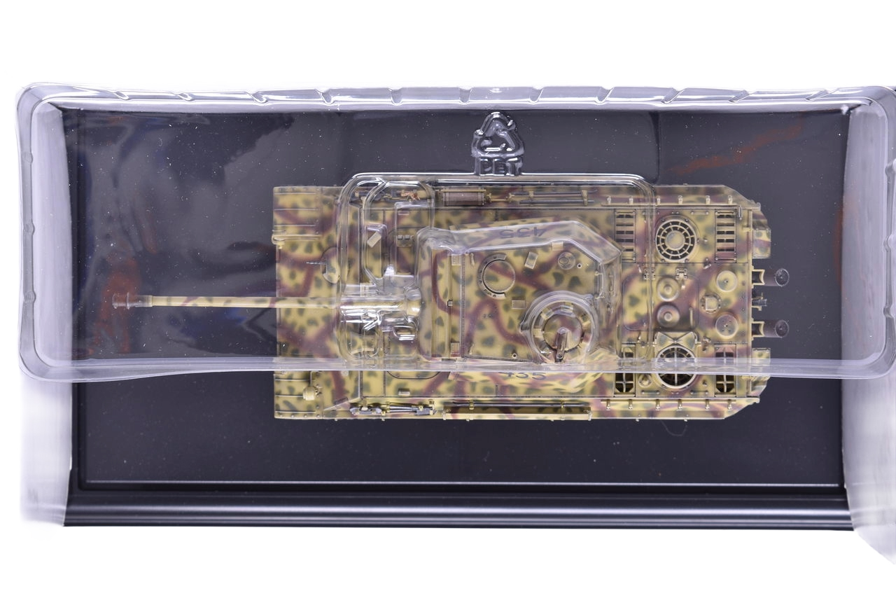 7810 - Dragon Armor 1:35 Panther G Late Production Sd.Kfz.171 Diecast WWII Military Tank thumbnail