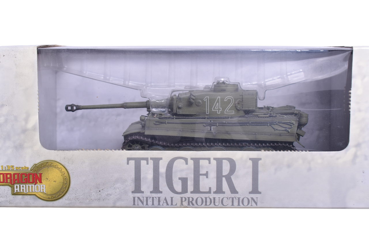 7814 - Dragon Armor 1:35 Tiger I Initial Production Tunisia 1942 Diecast WWII Military Tank thumbnail