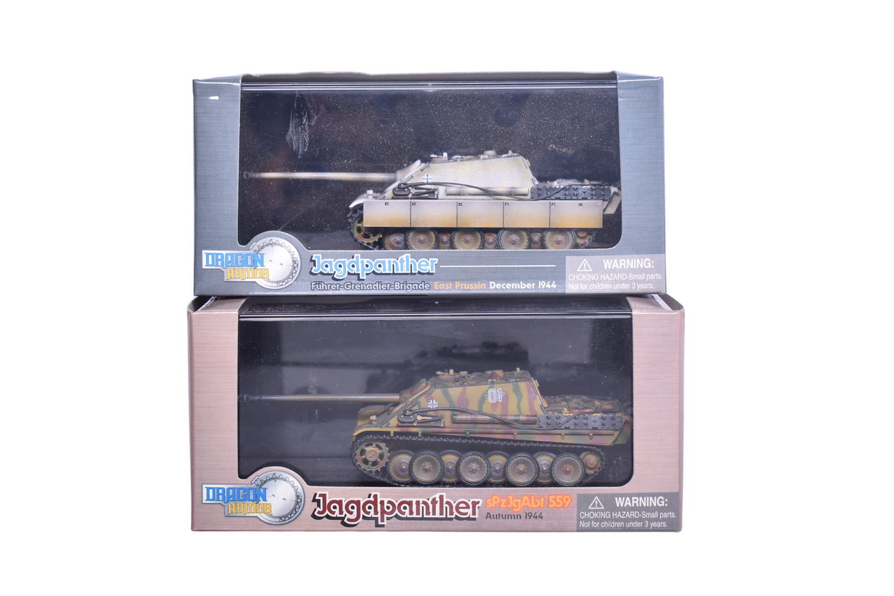 7839 - Pair of Dragon Armor 1:72 Jagdpanther Sd.Kfz. 173 Diecast WWII German Military Tanks thumbnail