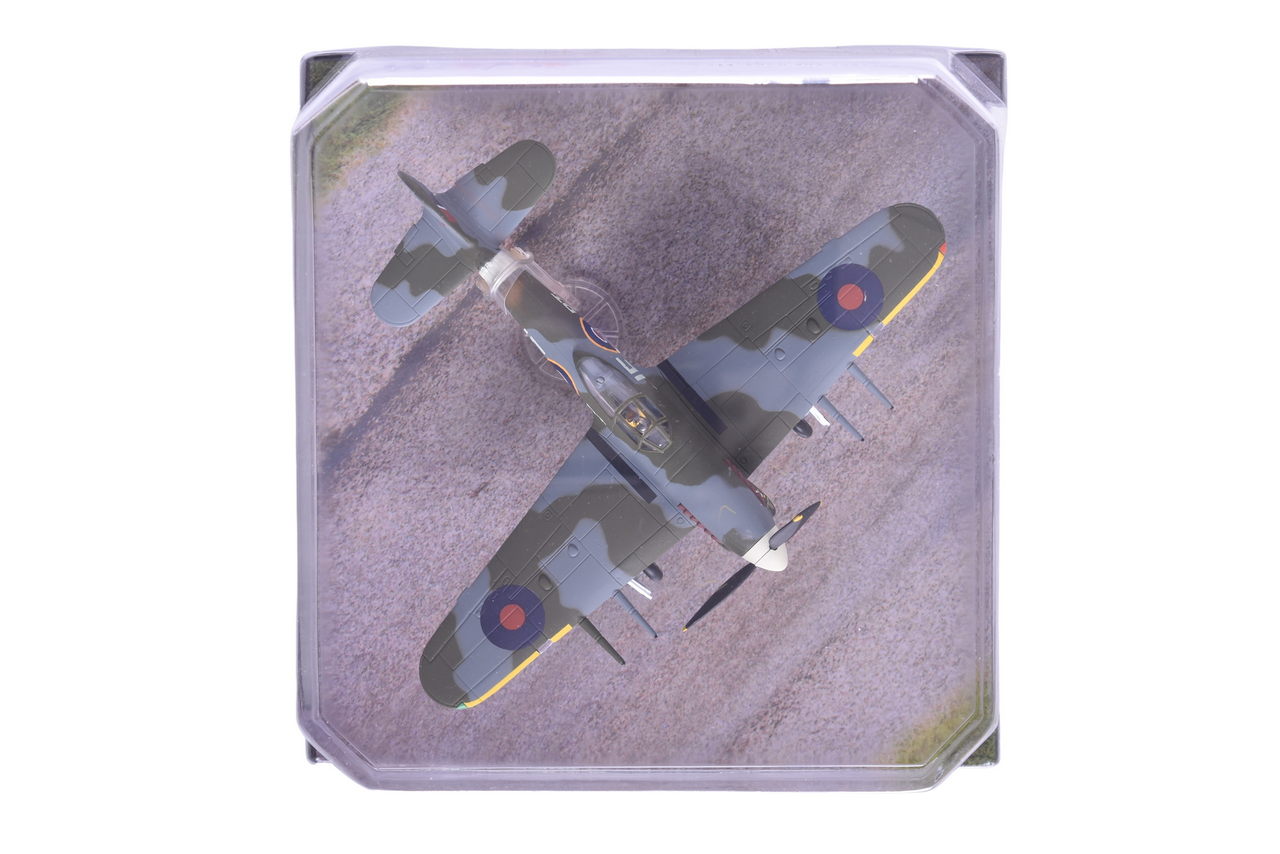 7868 - Corgi 1:72 Hawker Typhoon Mk.IB Royal Air Force Diecast WWII Military Plane thumbnail