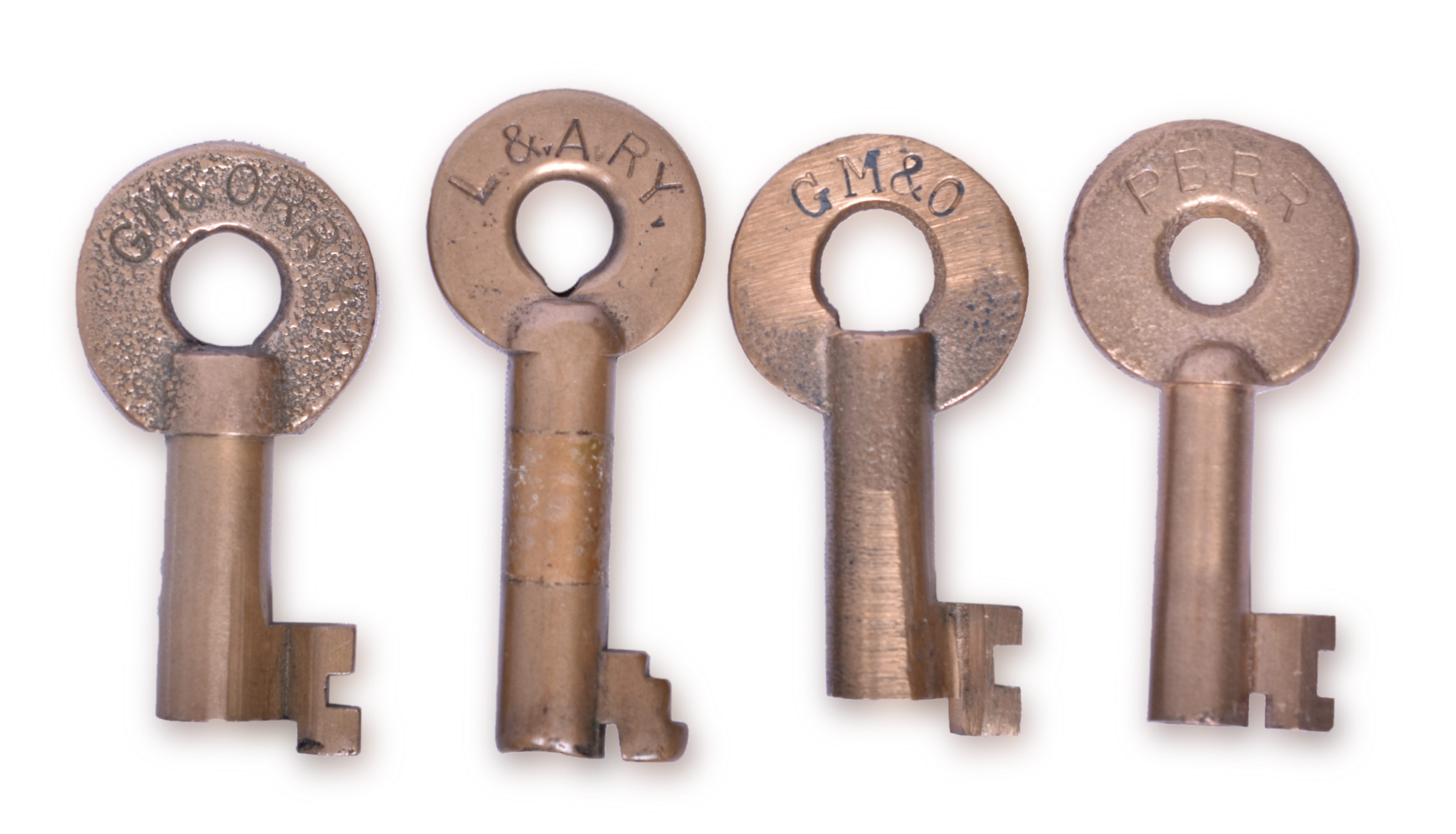 2086 - Four Railroad Keys Louisiana and Arkansas, Gulf Mobile and Ohio, New Orleans Public Belt thumbnail