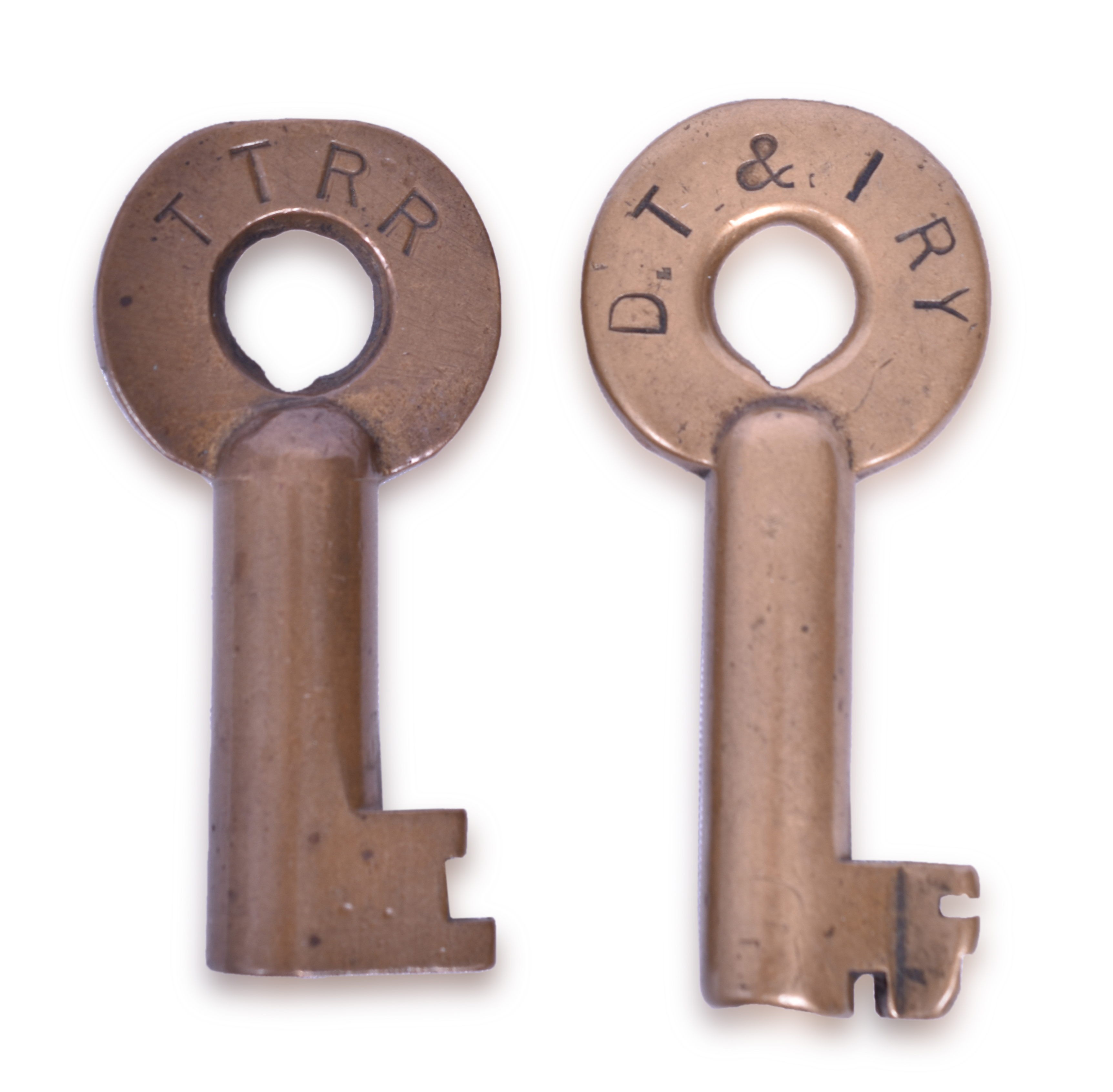 2122 - Detroit Toledo & Ironton and Toledo Terminal Railroad Brass Keys thumbnail