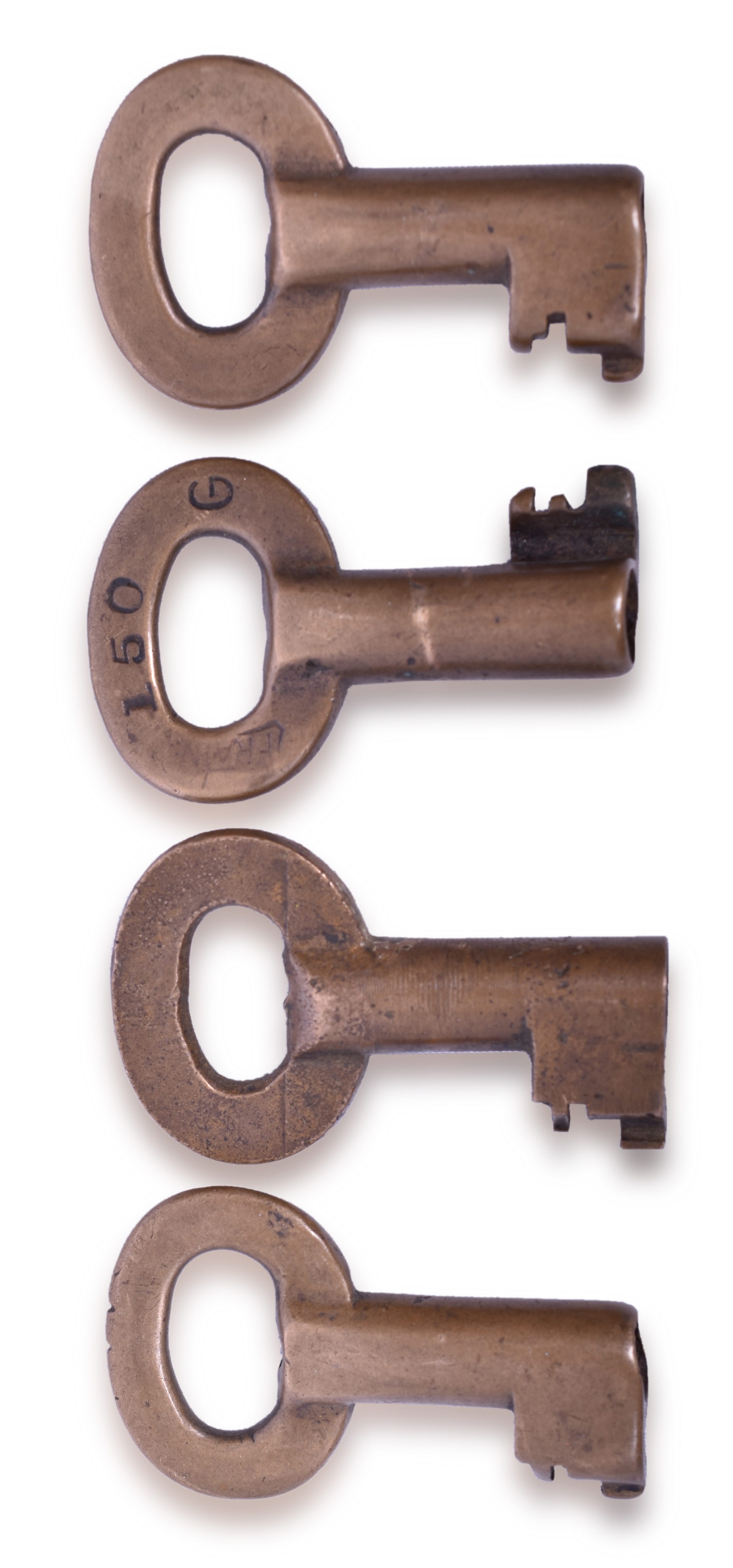 2172 - Group of Four Fraim Keys - Illinois Central and Unmarked thumbnail