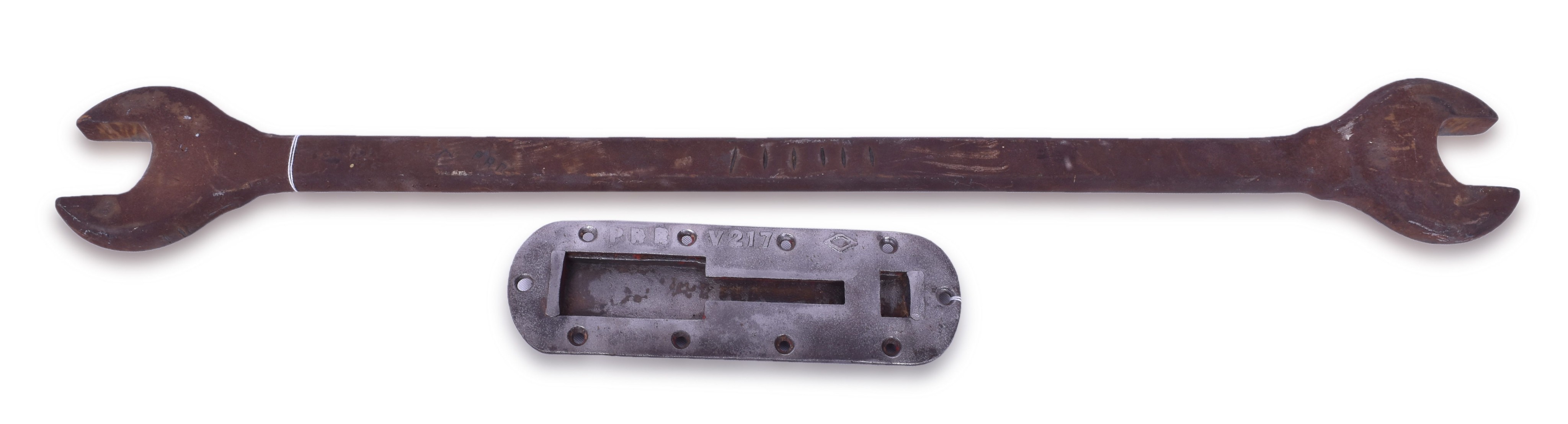 2574 - Large Pennsylvania Railroad Wrench and Marker Lantern Bracket thumbnail