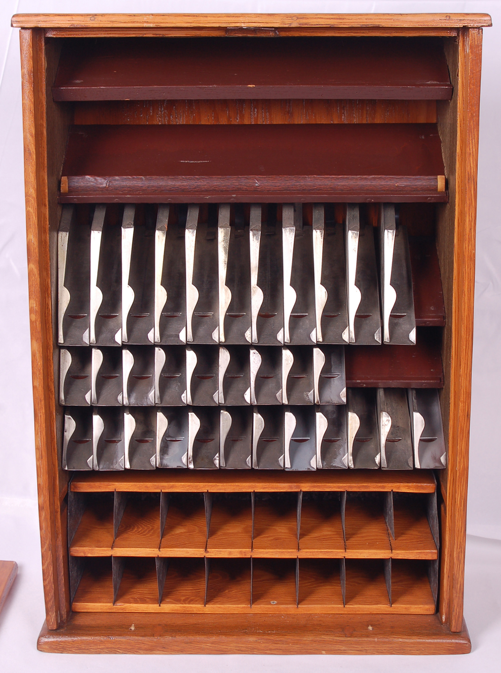 119 - CNS&M Chicago North Shore & Milwaukee Ticket Case / Cabinet thumbnail