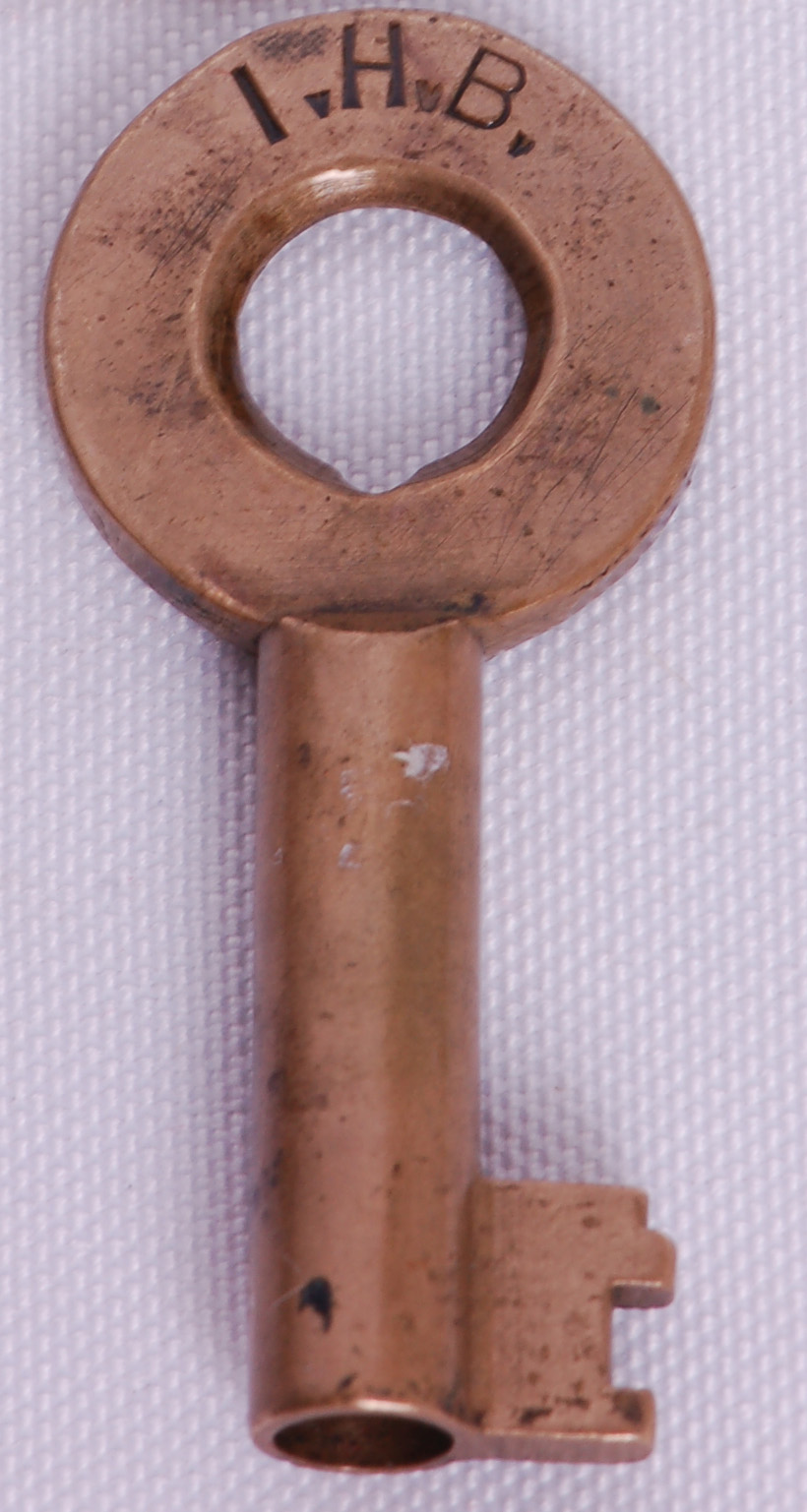 134 - Indiana Harbor Belt Railroad Adlake Switch Lock Key thumbnail