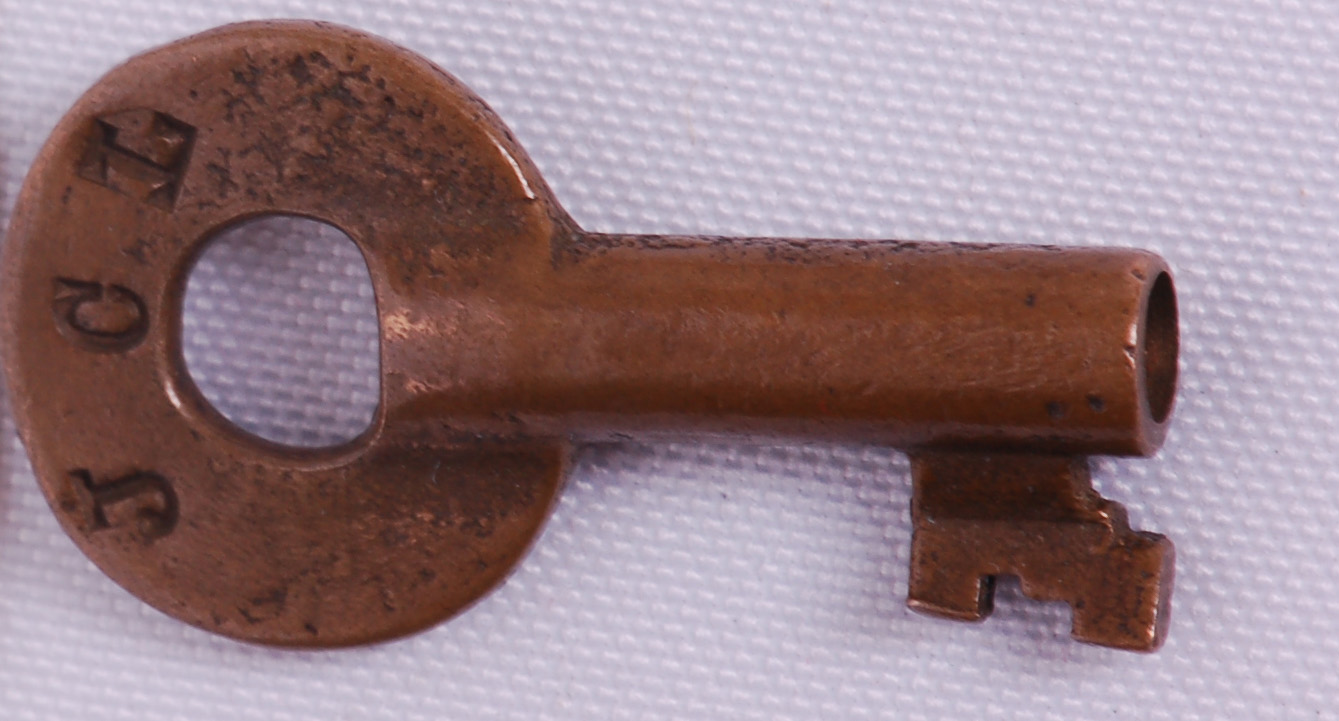 162 - Jersey Central Lines Railroad Brass Railroad Switch Lock Key thumbnail