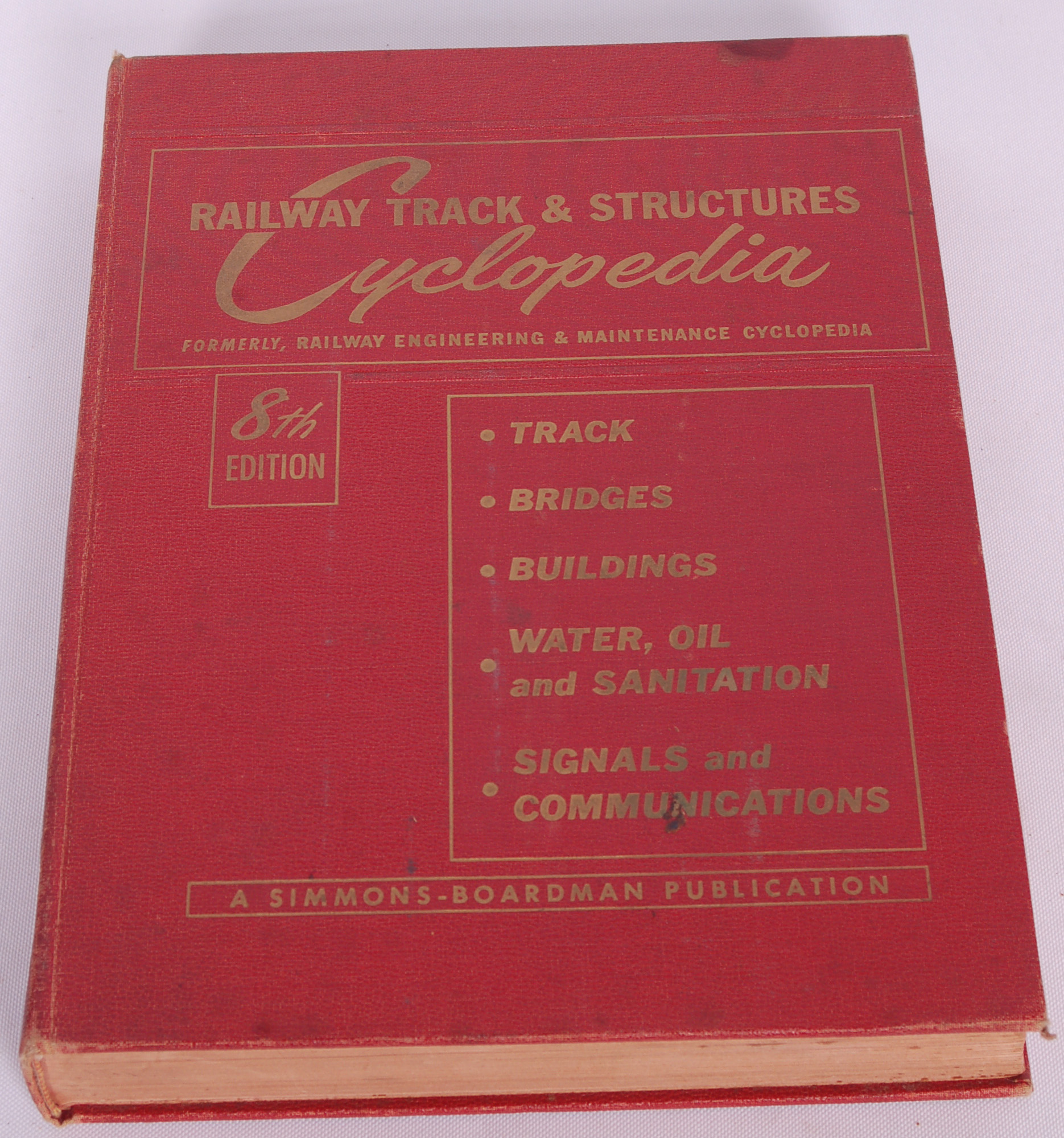 180 - 1955 Railway Track & Structures Cyclopedia 8th Edition thumbnail
