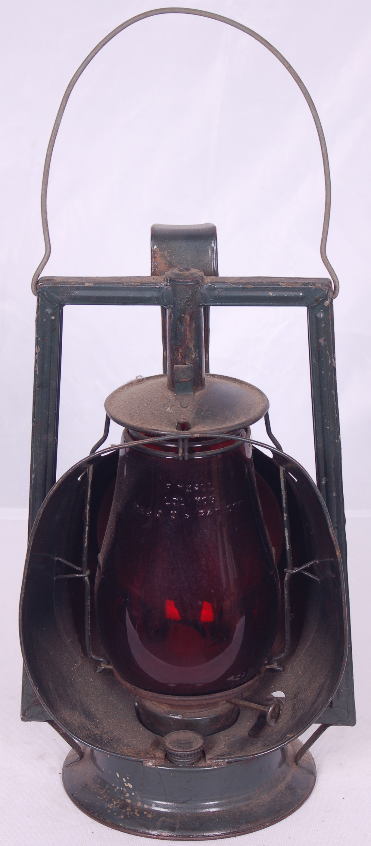 186 - Dietz Acme Car Inspection Lamp w/ Fitzall Red Globe thumbnail