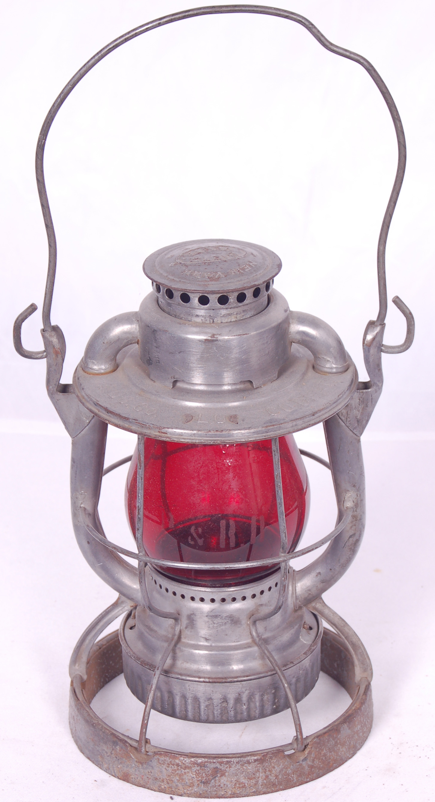 190 - Dietz Vesta Reading Railroad Red Globe Locomotive Department Lantern (P&R Ry Etched Globe) thumbnail