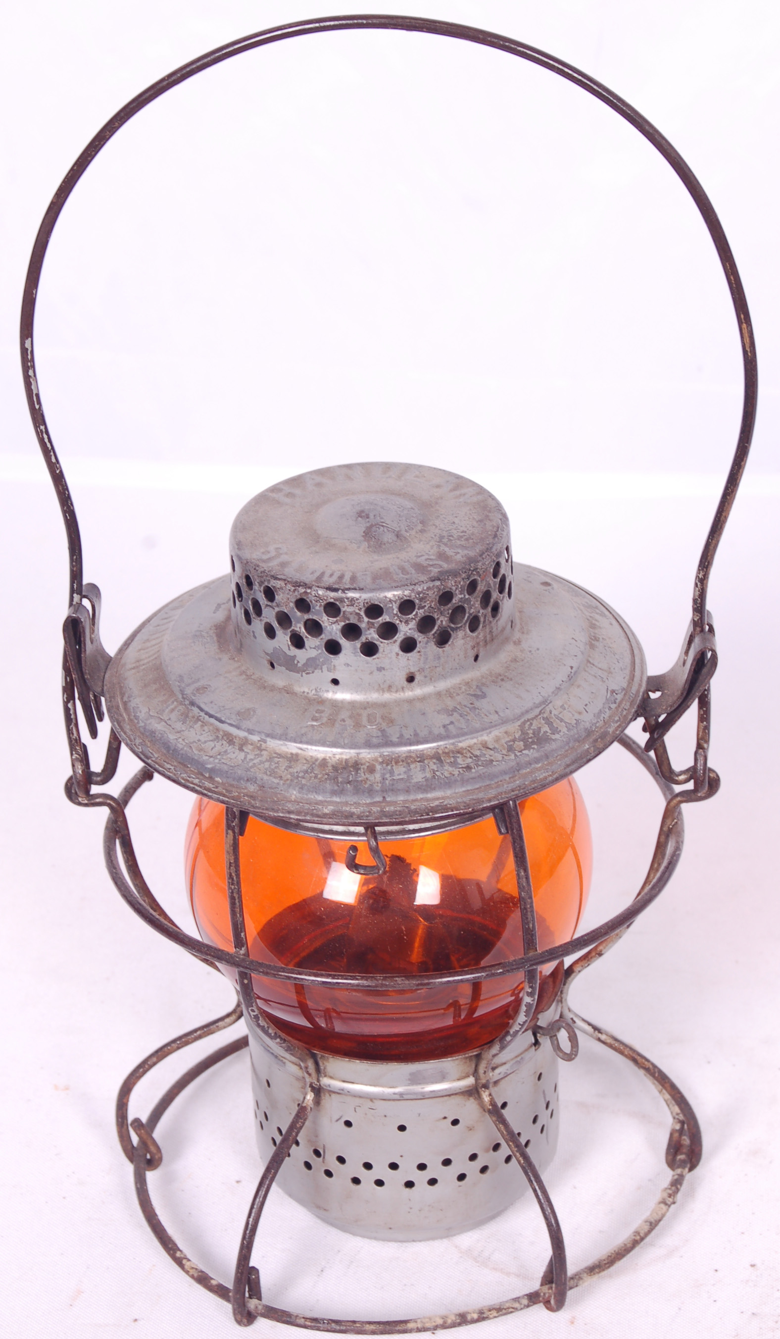 197 - Handlan Short Globe Baltimore and Ohio Railroad Lantern thumbnail