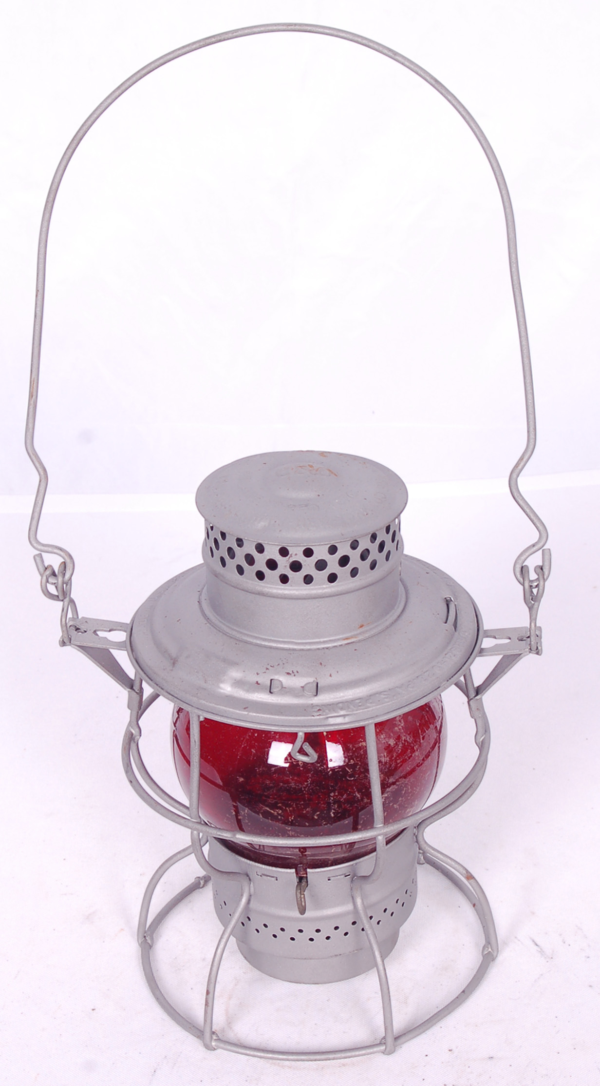 200 - Adlake Kero Chesapeake and Ohio Red Globe Lantern thumbnail
