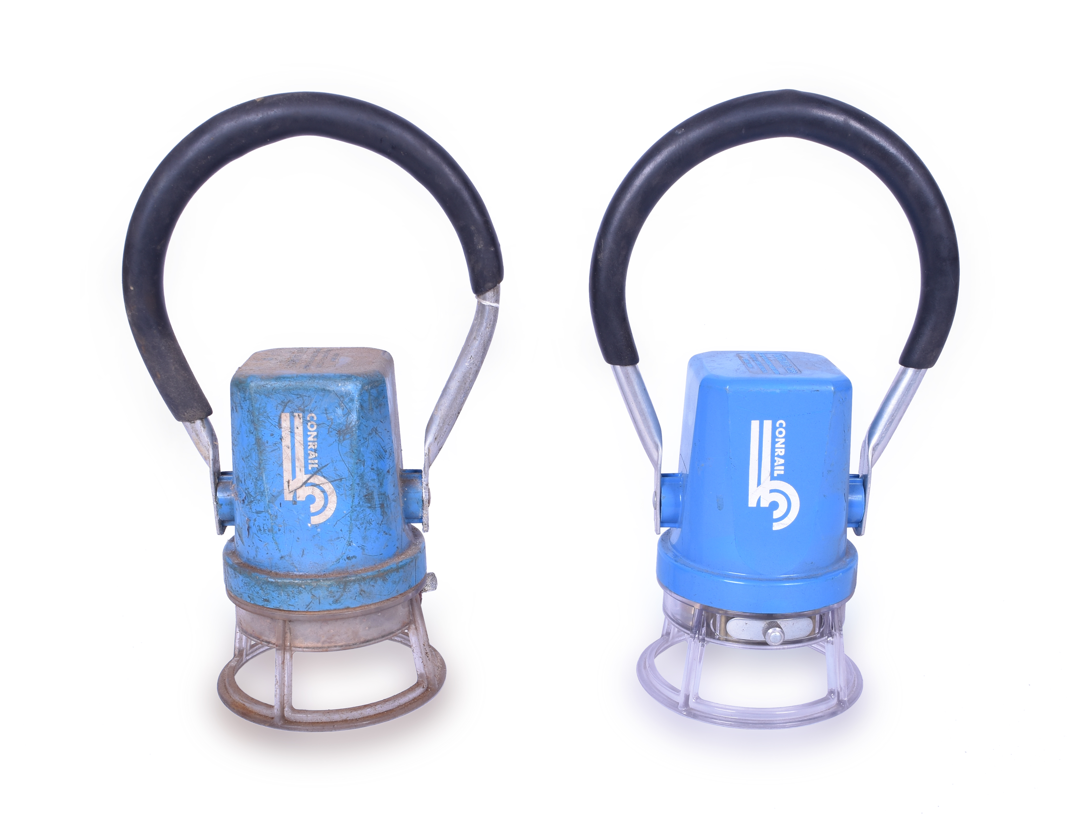 2 - Pair of Starlite 222 Conrail lanterns - Includes 