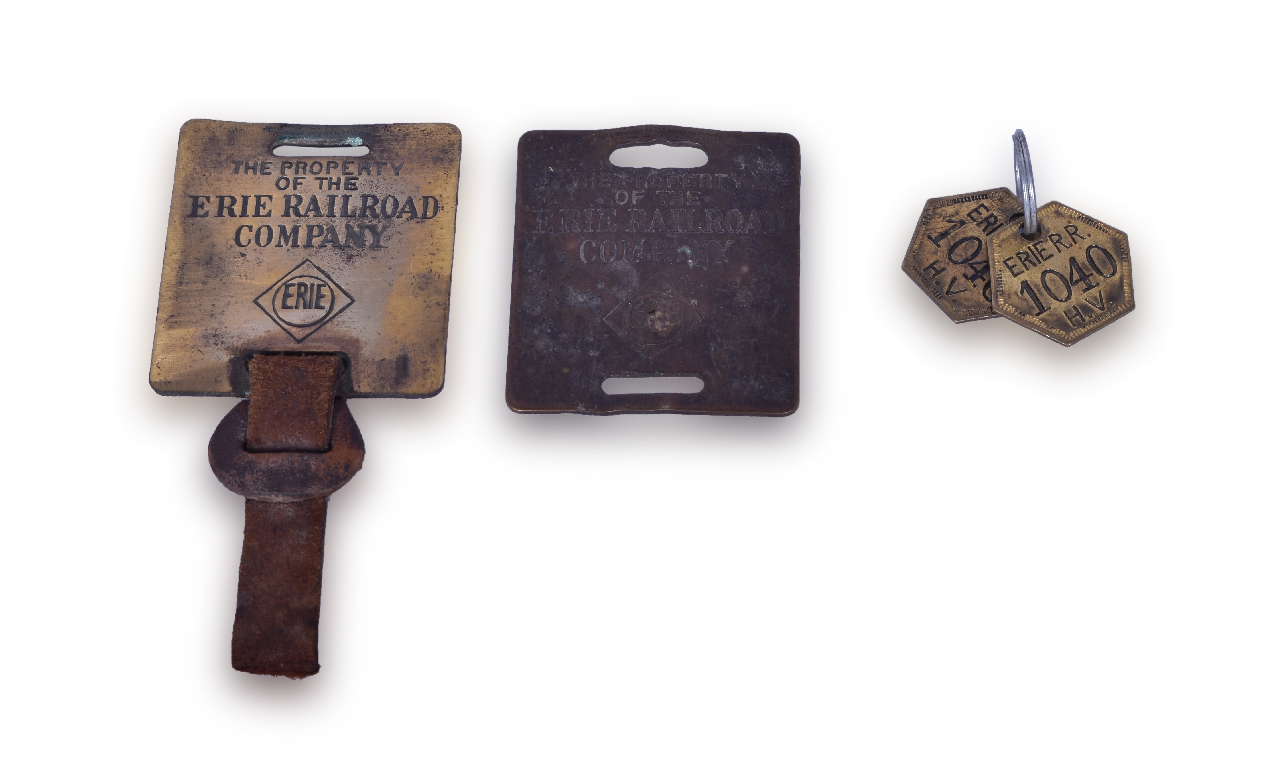 101 - Erie Railroad Pair of Brass Luggage Tags and Tool Check Tags thumbnail
