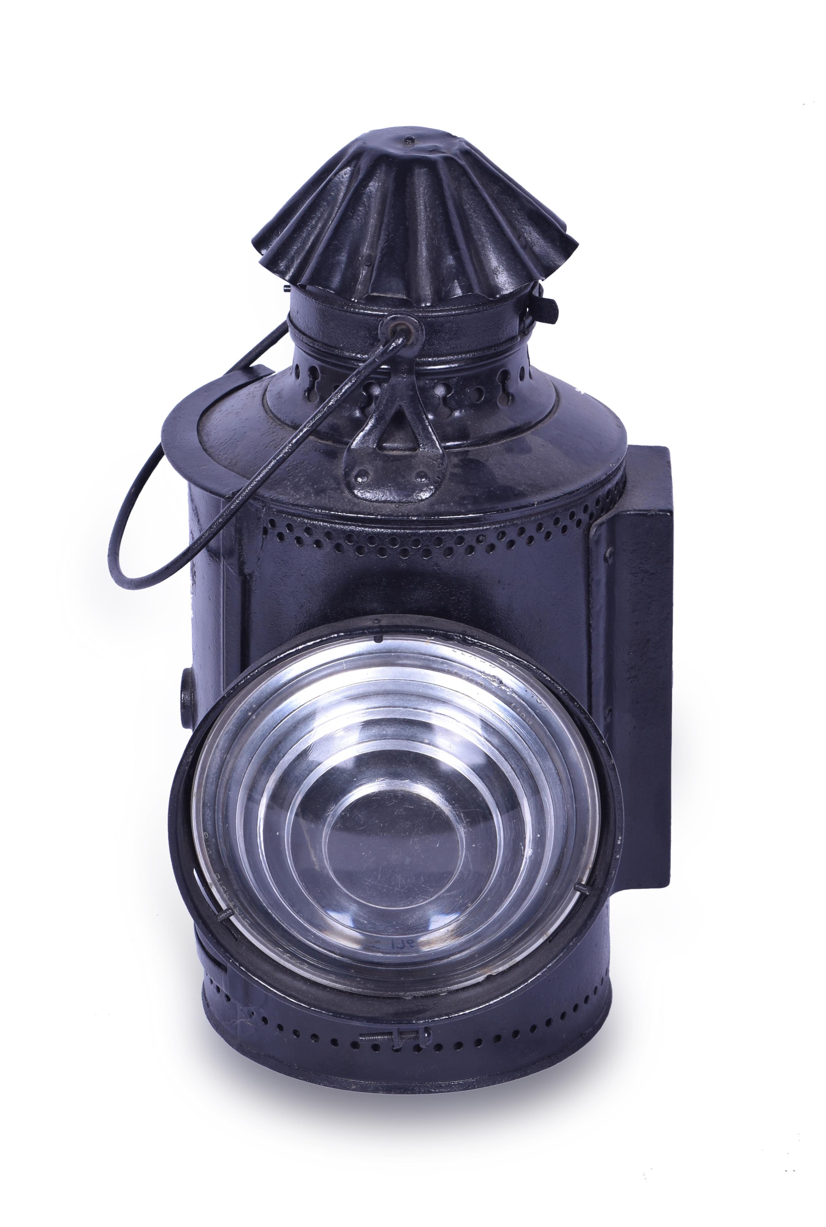 176 - Dressel Restored Baltimore and Ohio Railroad 8A Semaphore Lamp thumbnail