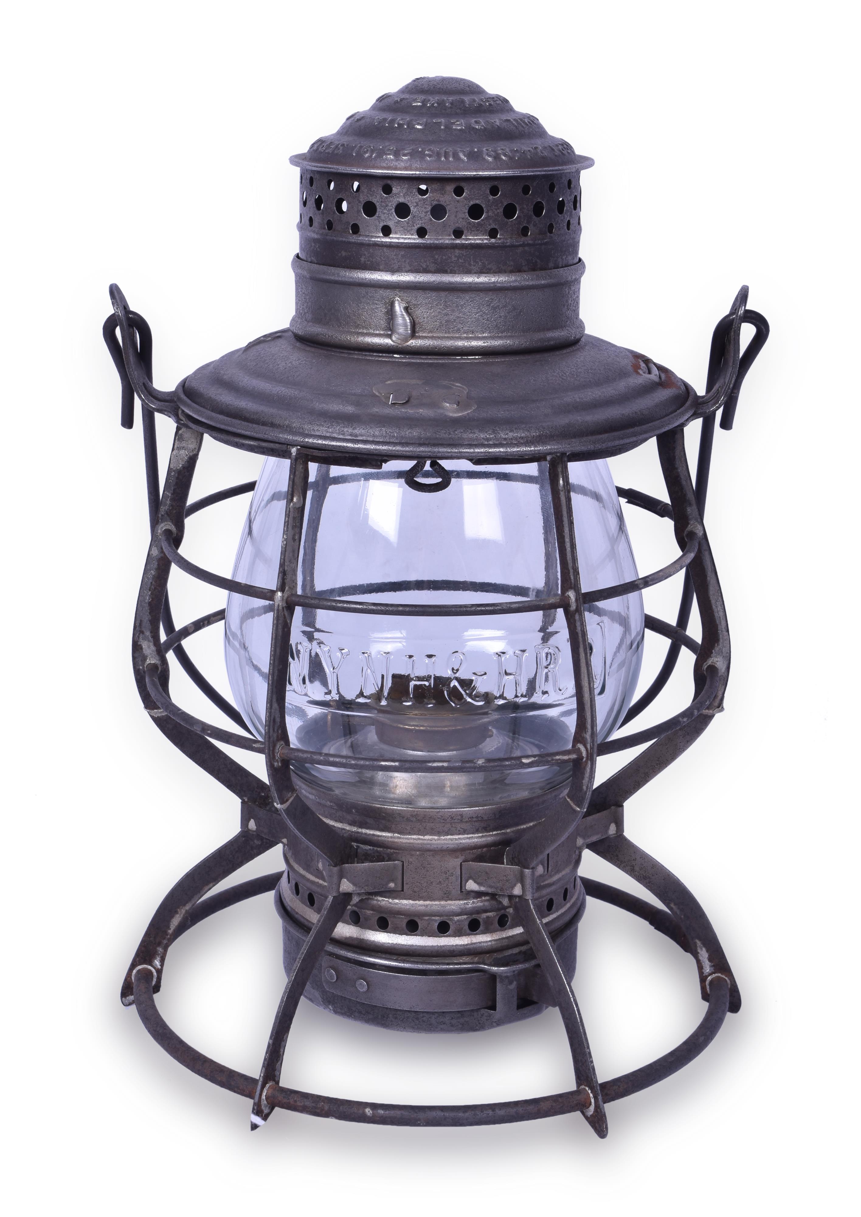 253 - Adams & Westlake / Adlake No. 11 New York, New Haven & Hartford Railroad Clear Tall Globe Lantern w/ Cast Globe thumbnail