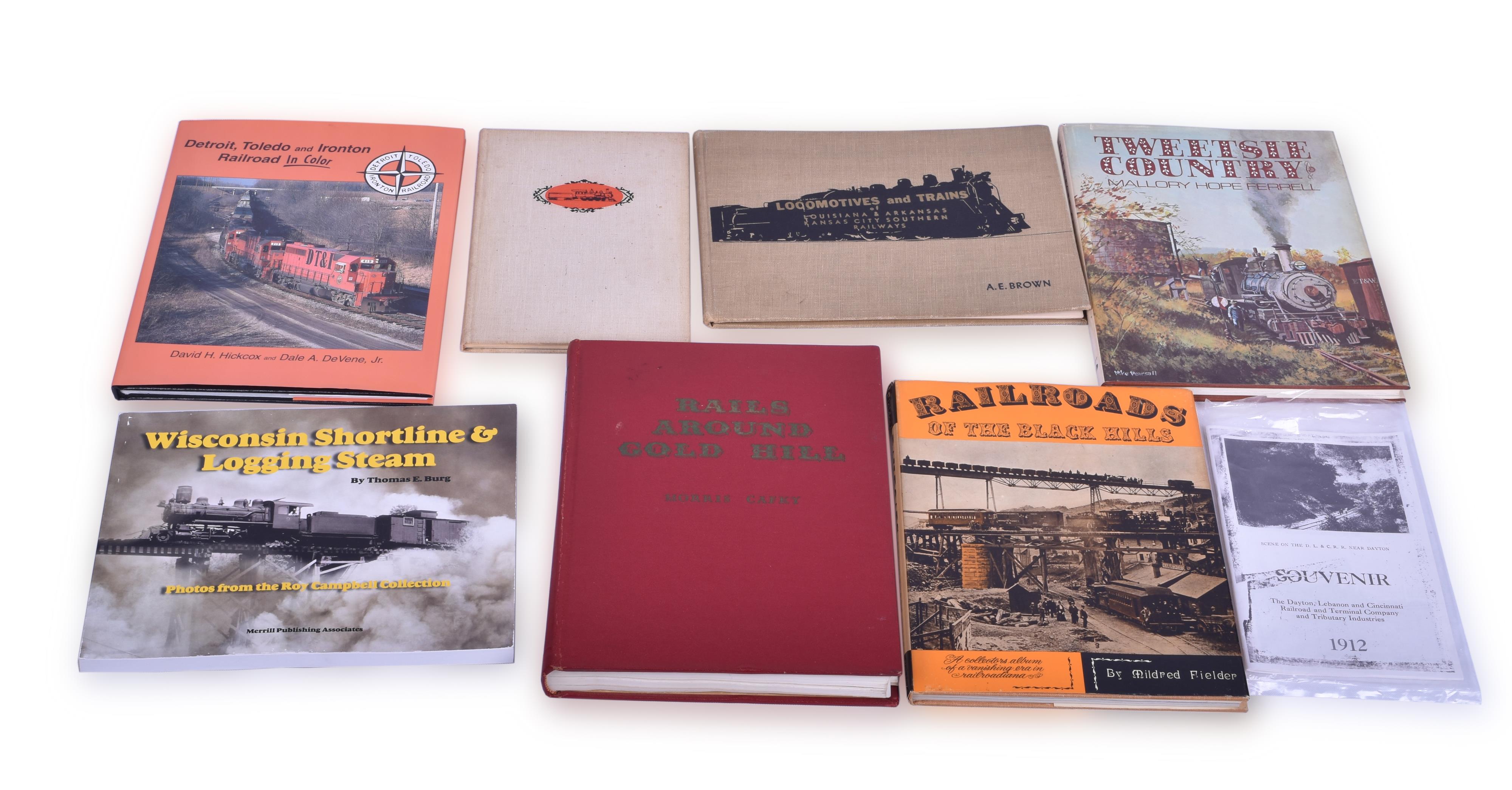 441 - Eight Railroading Books; Tweetsie, L&A, DT&I, etc. thumbnail