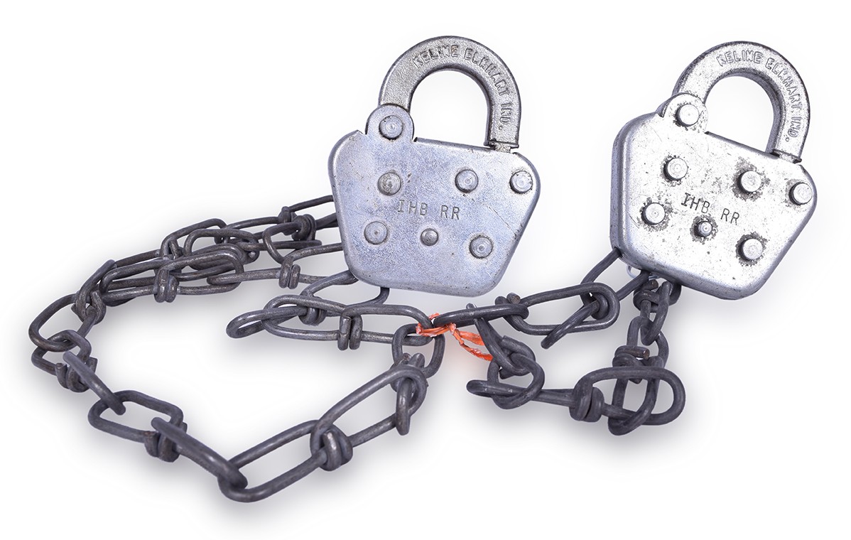 35 - Pair of Keline Indiana Harbor Belt Railroad Locks w/ Keys thumbnail