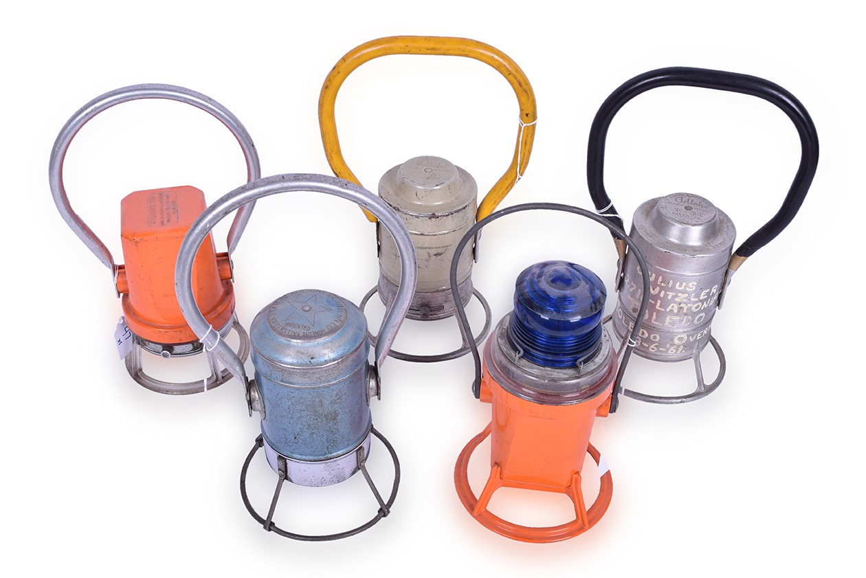 47 - 5 Railroad Hand Lanterns Starlite, Star Headlight, Adlake thumbnail