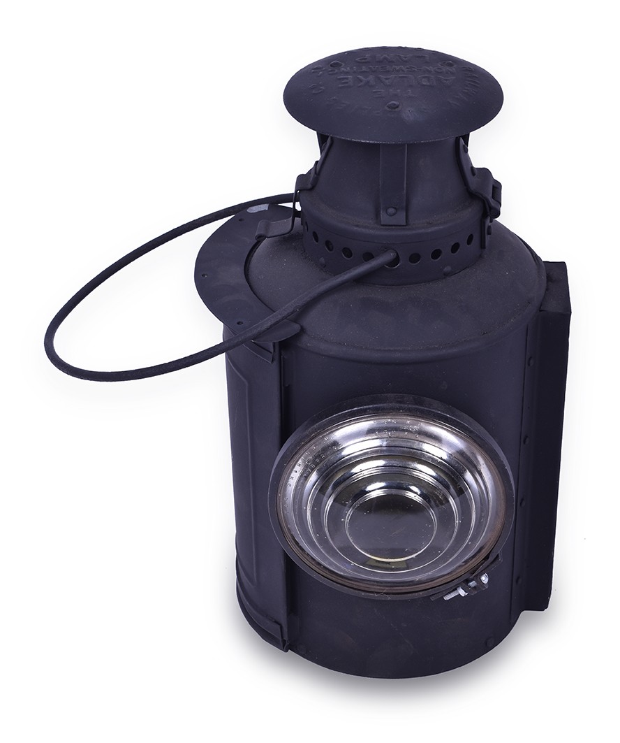 226 - Adlake / Railway Supply Co. British Railroad Semaphore Lamp thumbnail