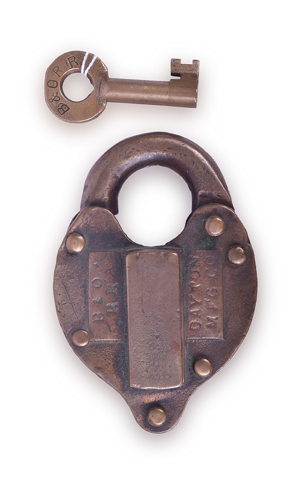 321 - Baltimore and Ohio Railroad Dayton Manufacturing Co. Brass Lock w/ Key thumbnail