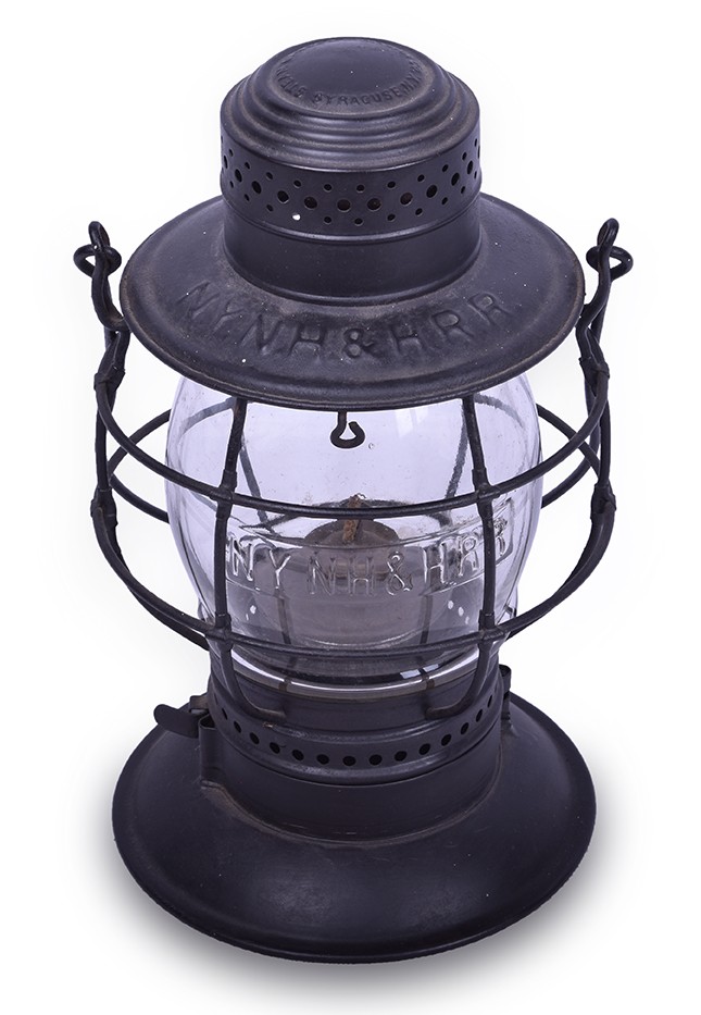 332 - Steam Gauge and Lantern Co. Bell Bottom No.39 New York, New Haven & Hartford Railroad Lantern w/ Clear Cast Name in Panel Globe thumbnail