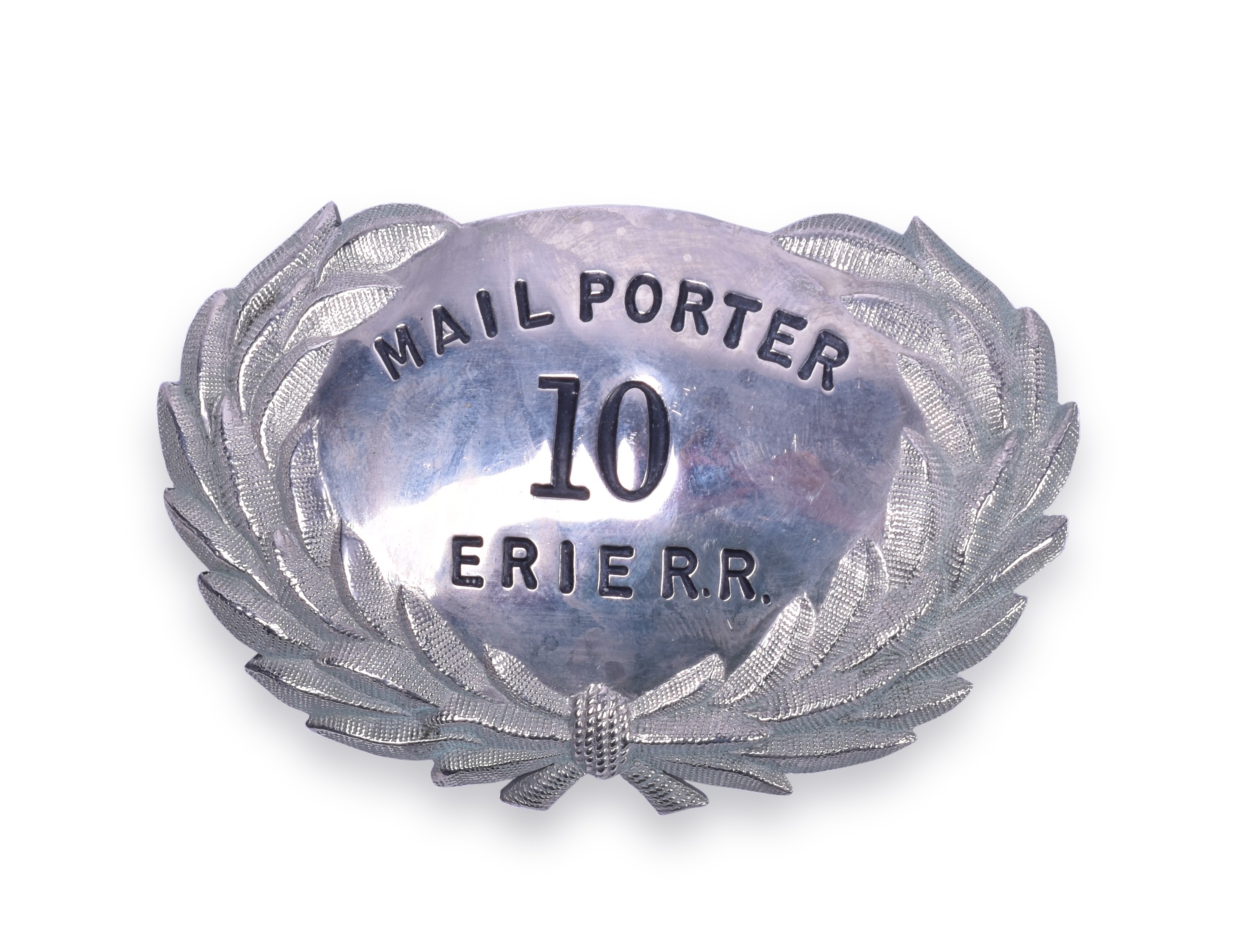 345 - Erie Railroad Mail Porter Screw Back Wreath Hat Badge thumbnail