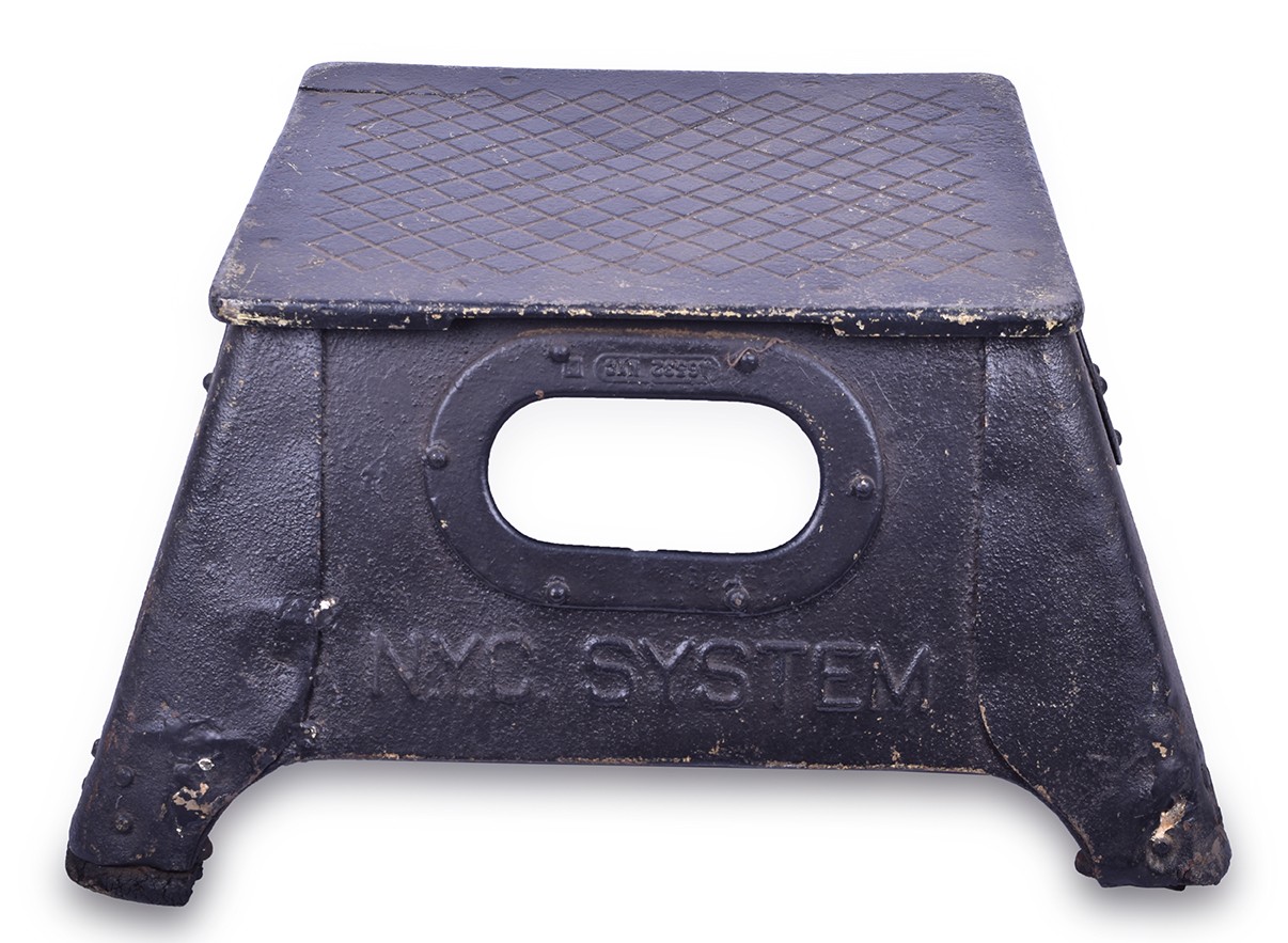 378 - New York Central Railroad Passenger Car Step Box thumbnail