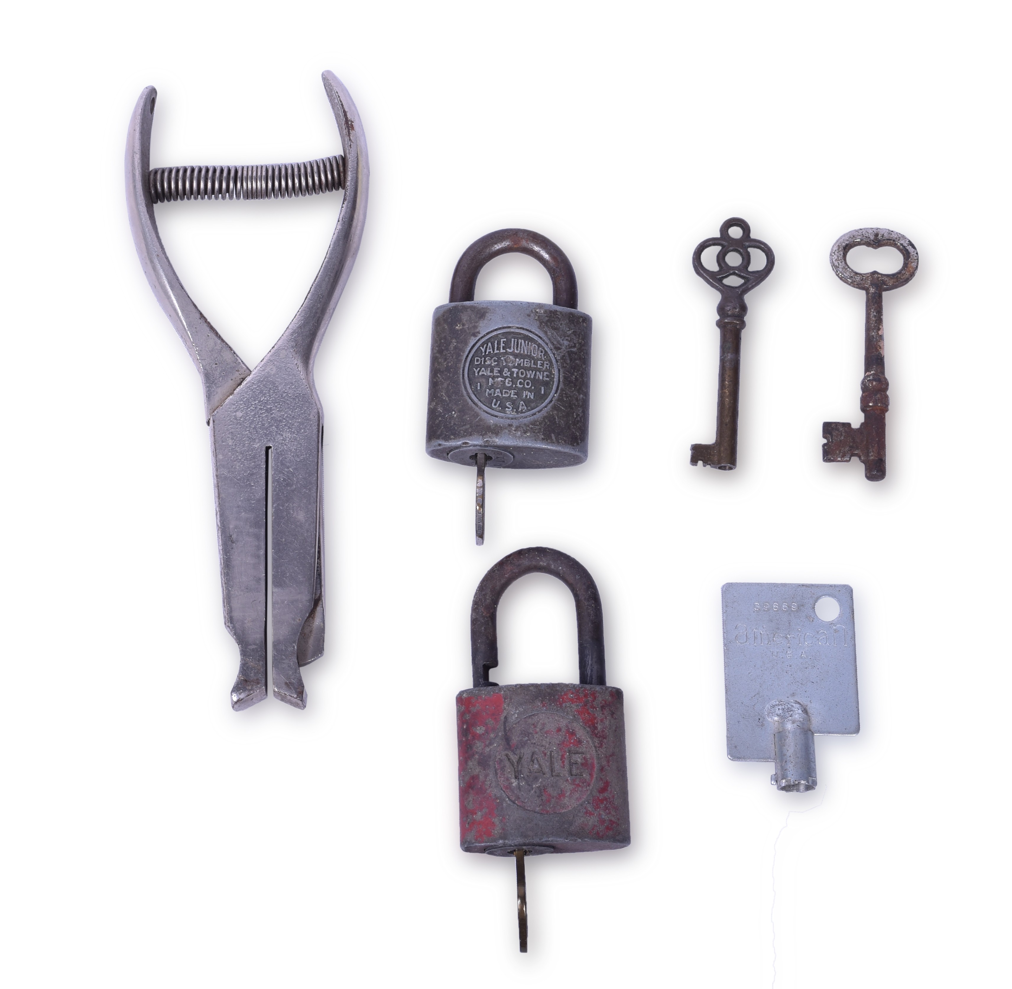 409 - Railroad Ticket Punch, Yale Junior Locks, Norfolk and Western Key, etc. thumbnail