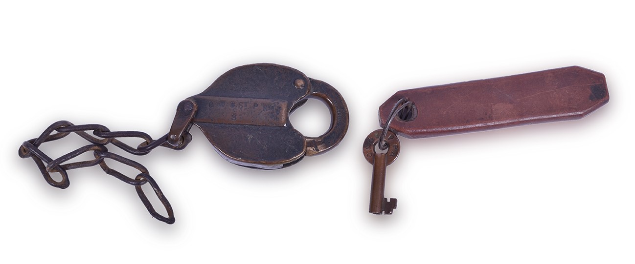 53 - Loeffelholz Brass Chicago, Milwaukee & St. Paul Railway Switch Lock with Key thumbnail