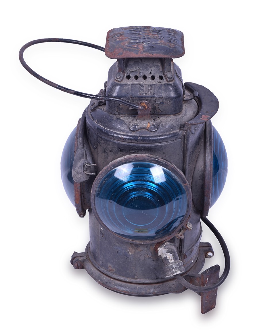 87 - Adams & Westlake Burlington / CB&Q No. 1221 Caboose Right Marker Lamp w/ Electric & Fuel Light Source thumbnail