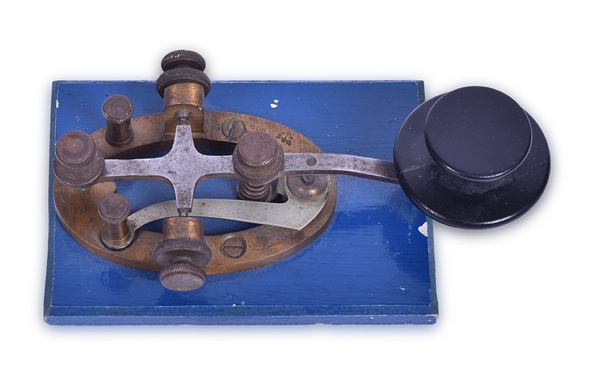 101 - Mesco United States Navy Telegraph Key thumbnail