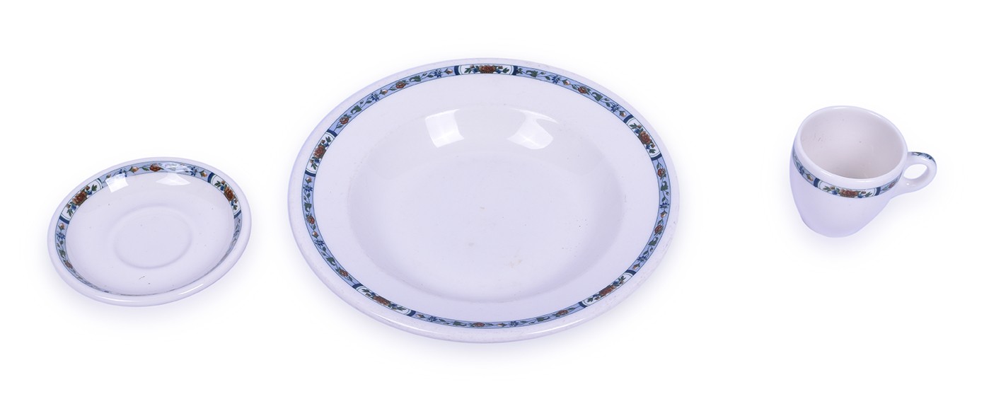 137 - Group of three MKT Railroad Syracuse Shirley China thumbnail