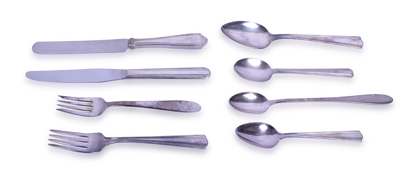 178 - Eight Pieces of Union Pacific and Southern Pacific Railroad Silverware -Insico, International Silver, Victors Co. thumbnail