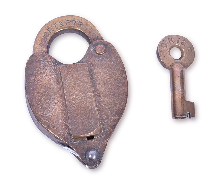 216 - Rock Island Railroad Hansel Brass Heart Shaped Lock w/ Key thumbnail