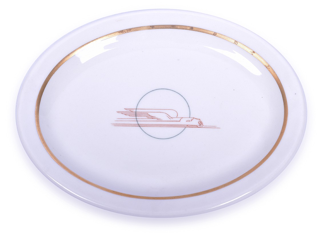 231 - Union Pacific Railroad Scammell's Winged Streamliner 8 1/4