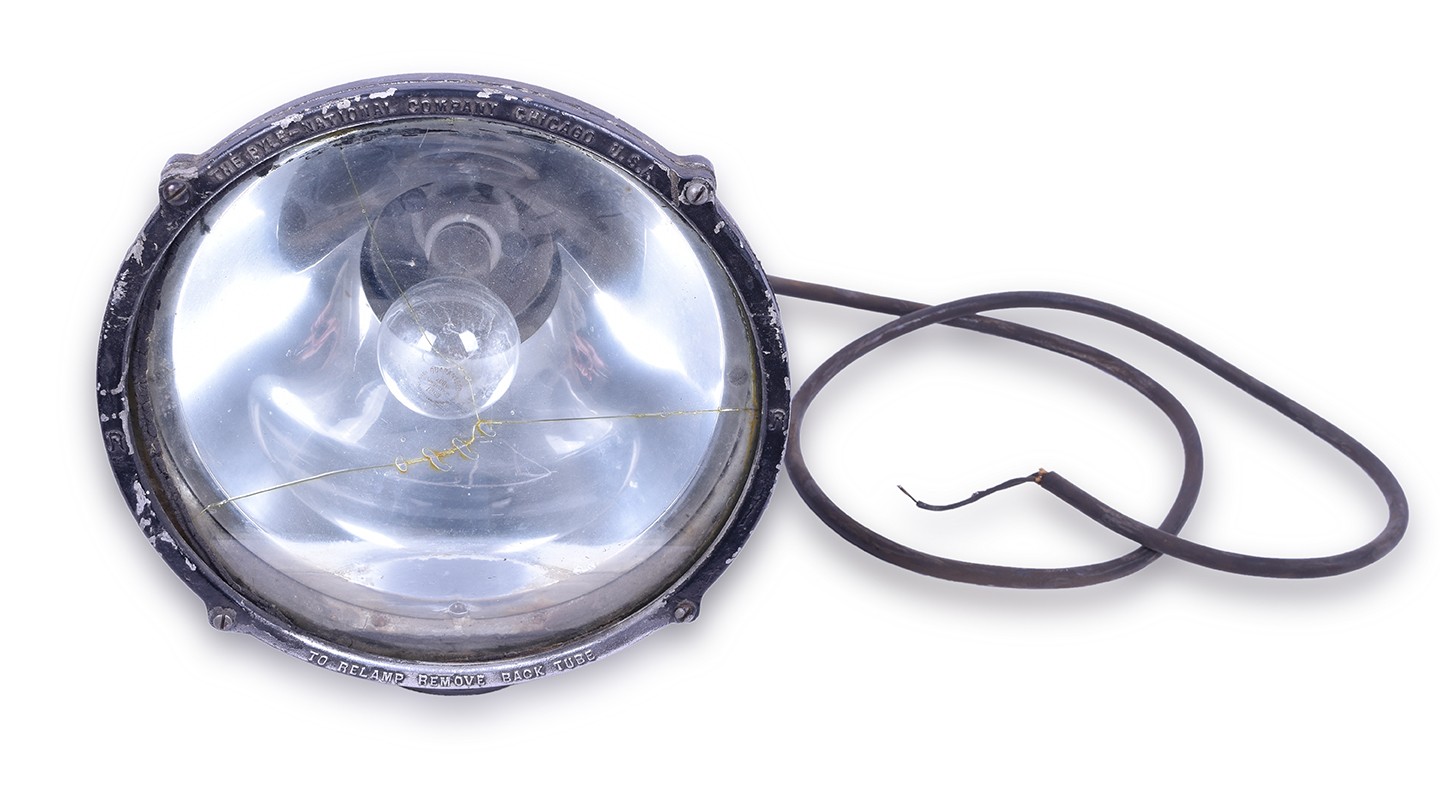 398 - Pyle National Headlight / Spotlight thumbnail