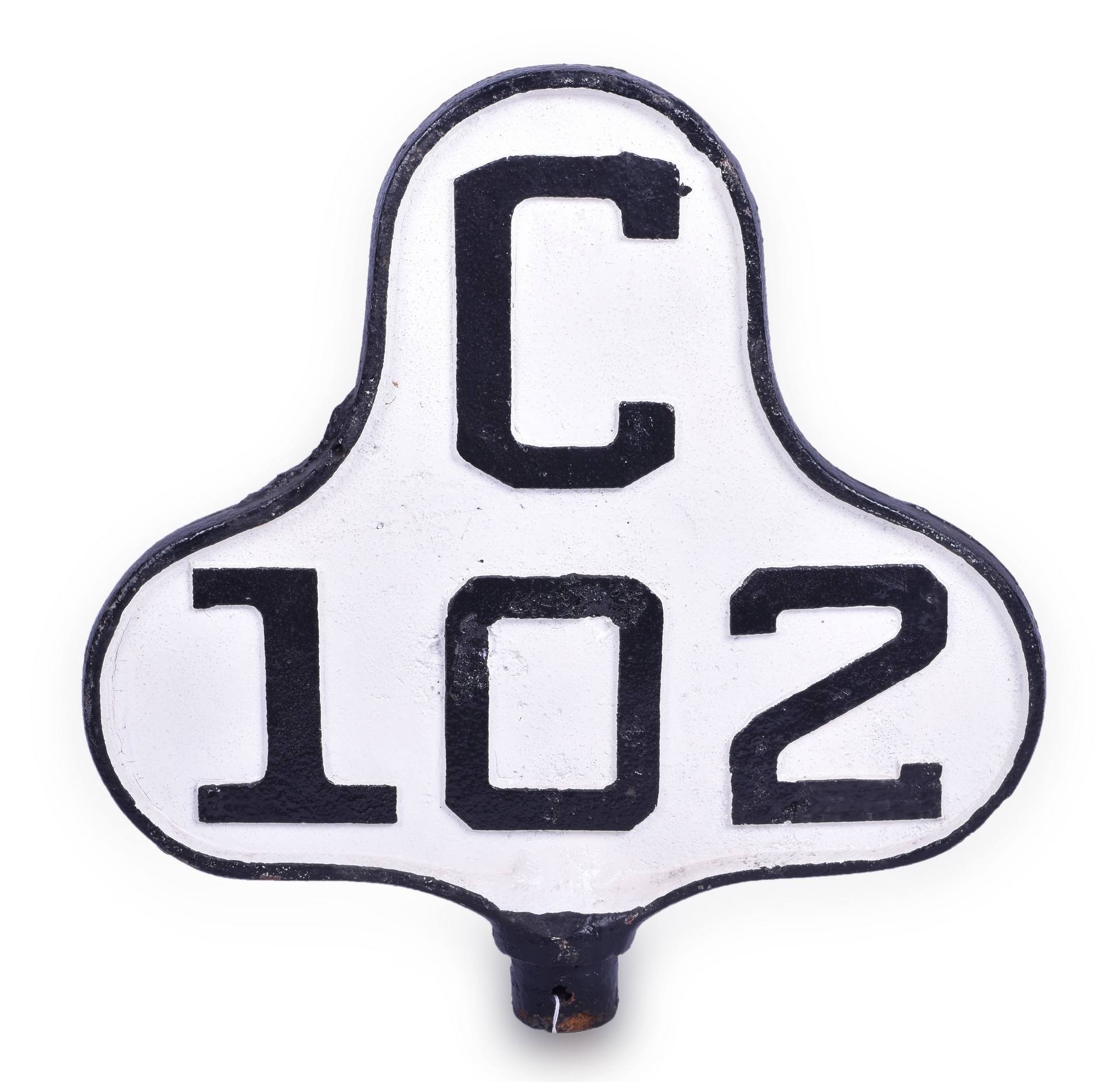 439 - Baltimore and Ohio Railroad Cast Iron Mile Marker thumbnail