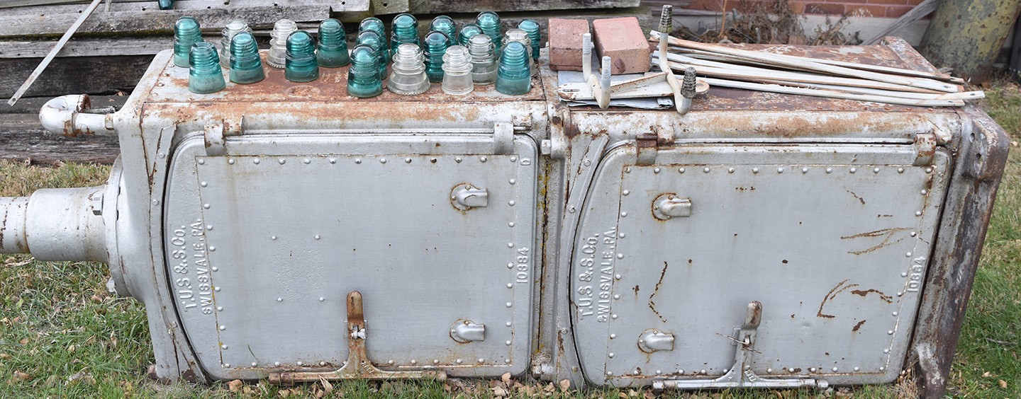 444 - Union Switch & Signal Double B Semaphore Case, Motor, Bearing, and Pole thumbnail