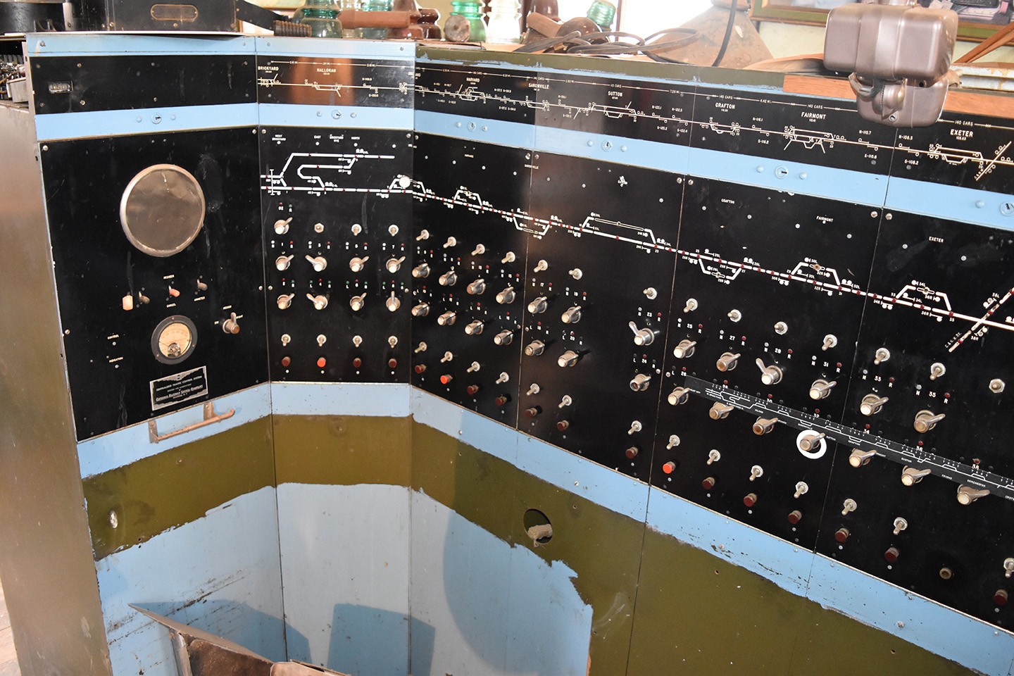 454 - General Railway Signal CB&Q Type K CTC Machine / Model Board - Brickyard to Lincoln, Nebraska thumbnail