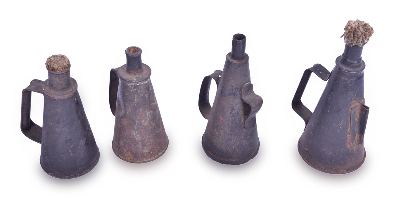 581 - Four Pennsylvania and Baltimore and Ohio Railroad Hand Torches thumbnail