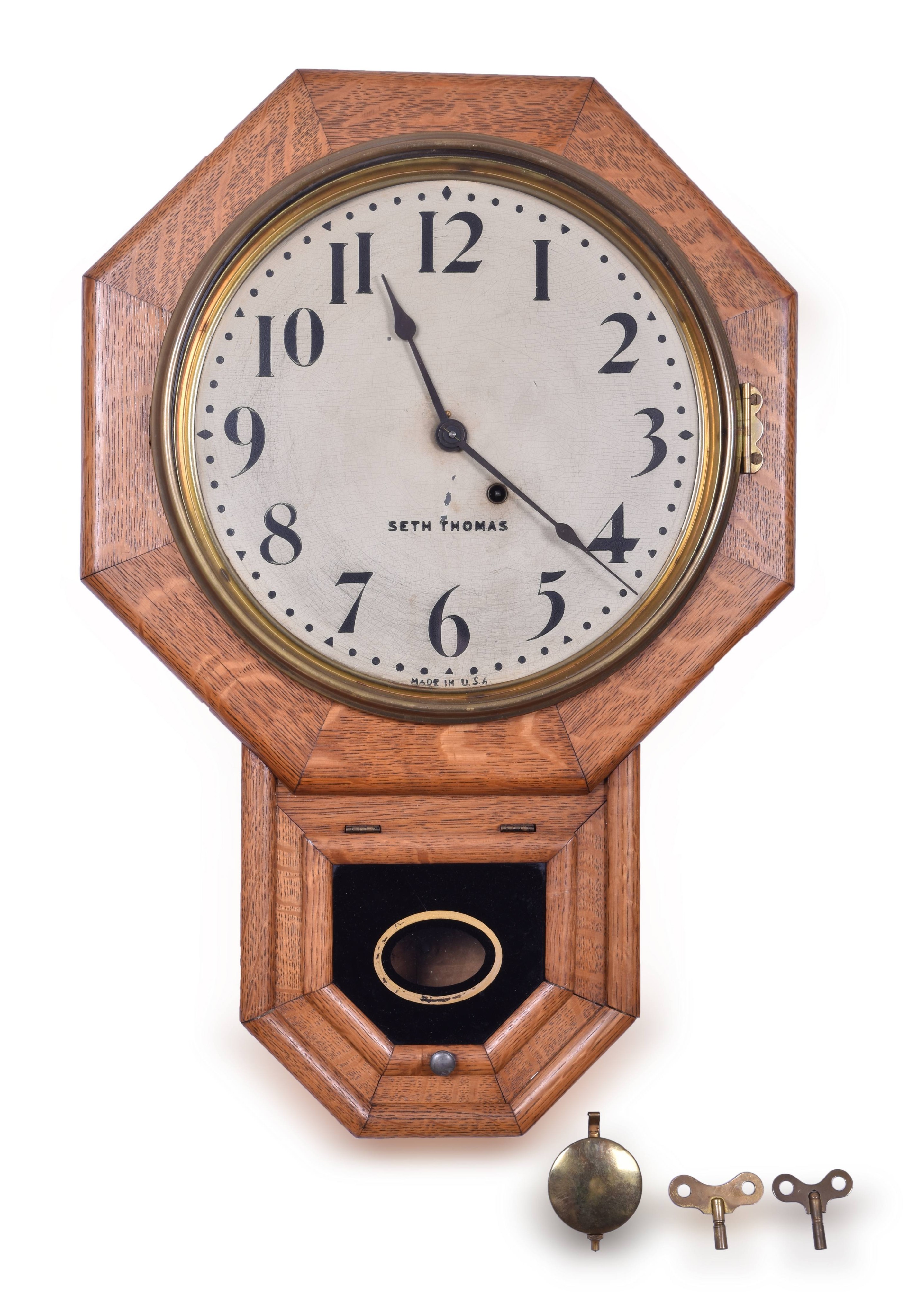 4100A - Seth Thomas Union Pacific Wall Clock thumbnail