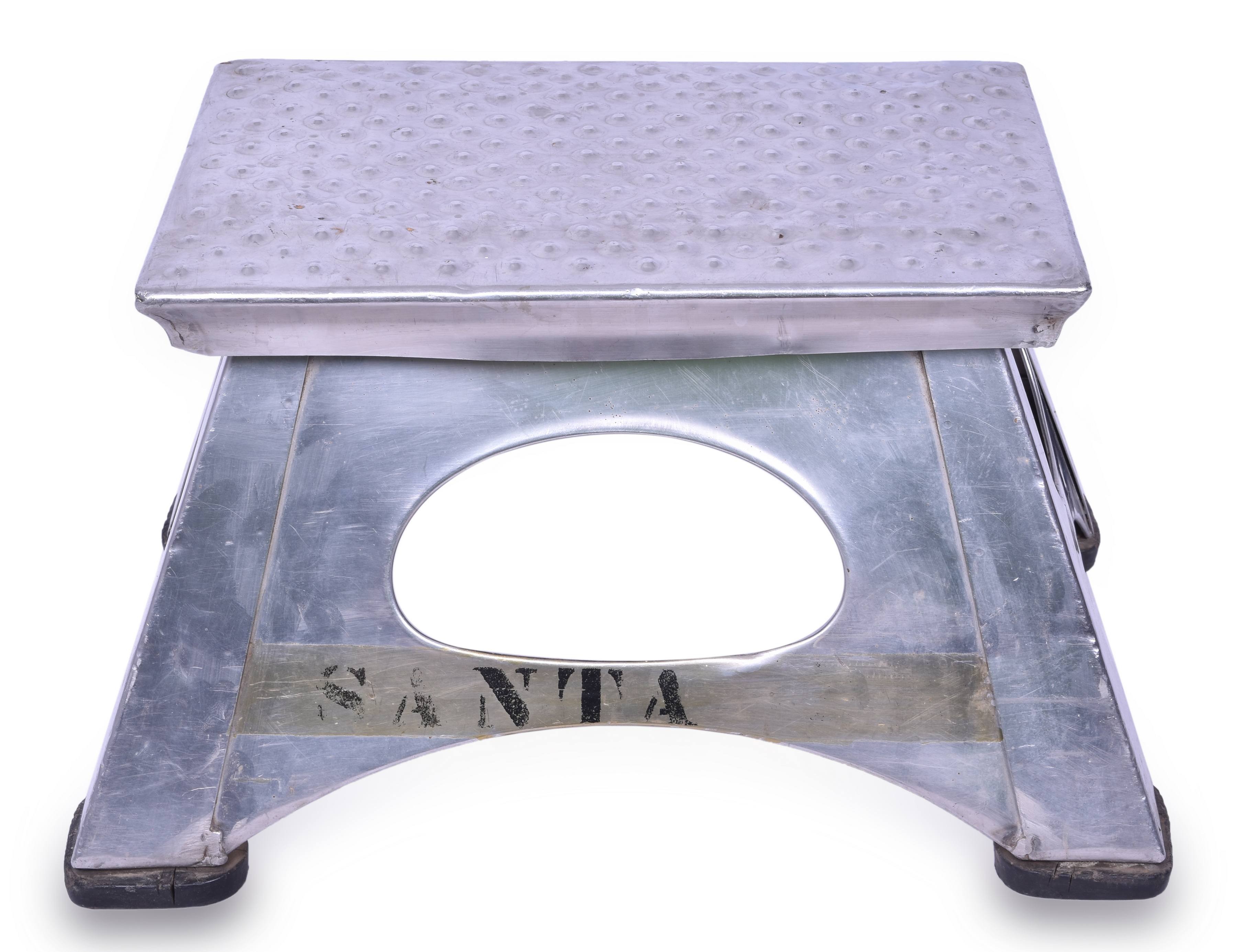 4132 - Stainless Steel Santa Fe Railroad Passenger Car Step Box thumbnail