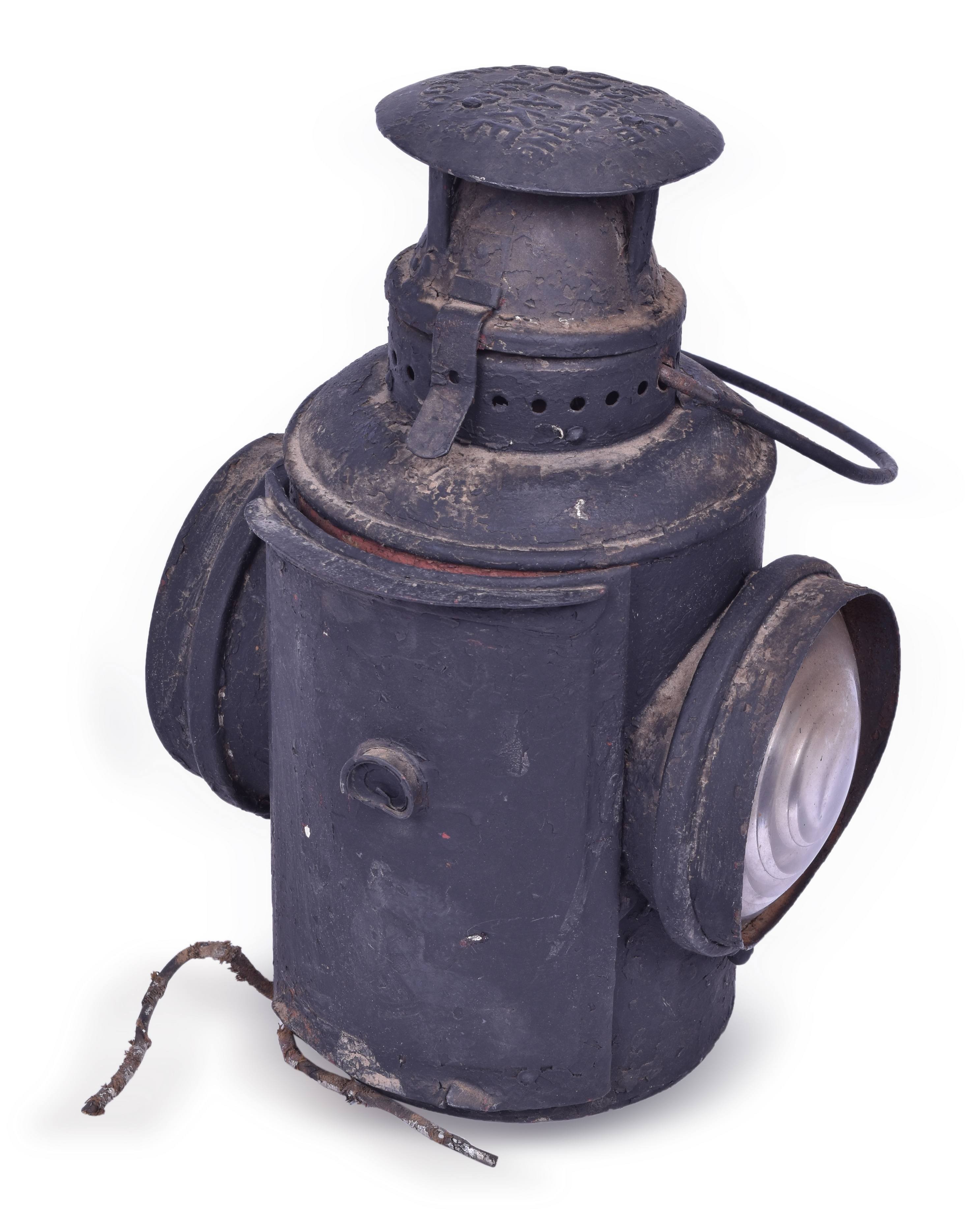 4302 - Adams & Westlake Rock Island Convertible Semaphore Lamp thumbnail