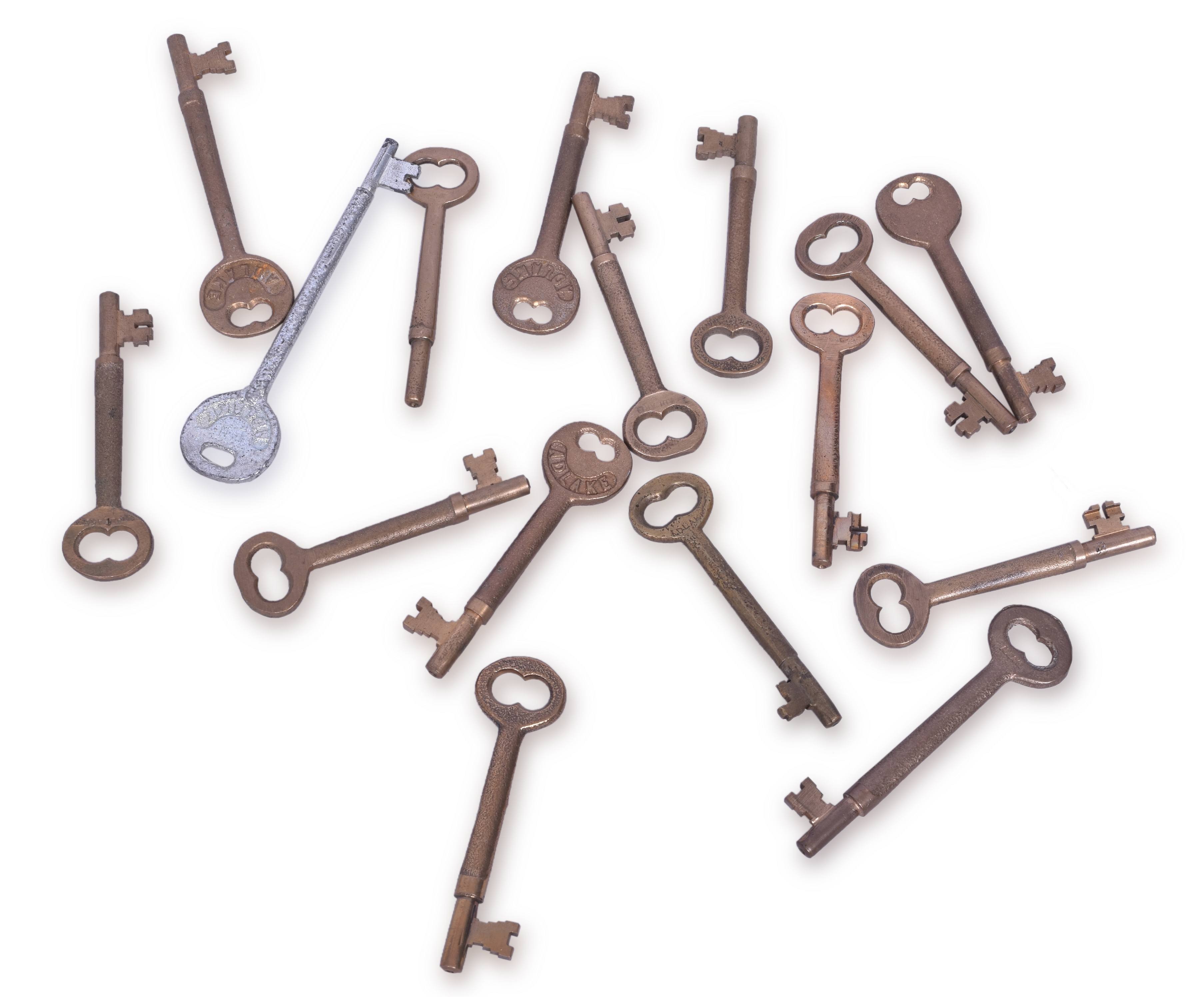 4408 - Sixteen Adlake Railroad Caboose / Coach Keys thumbnail