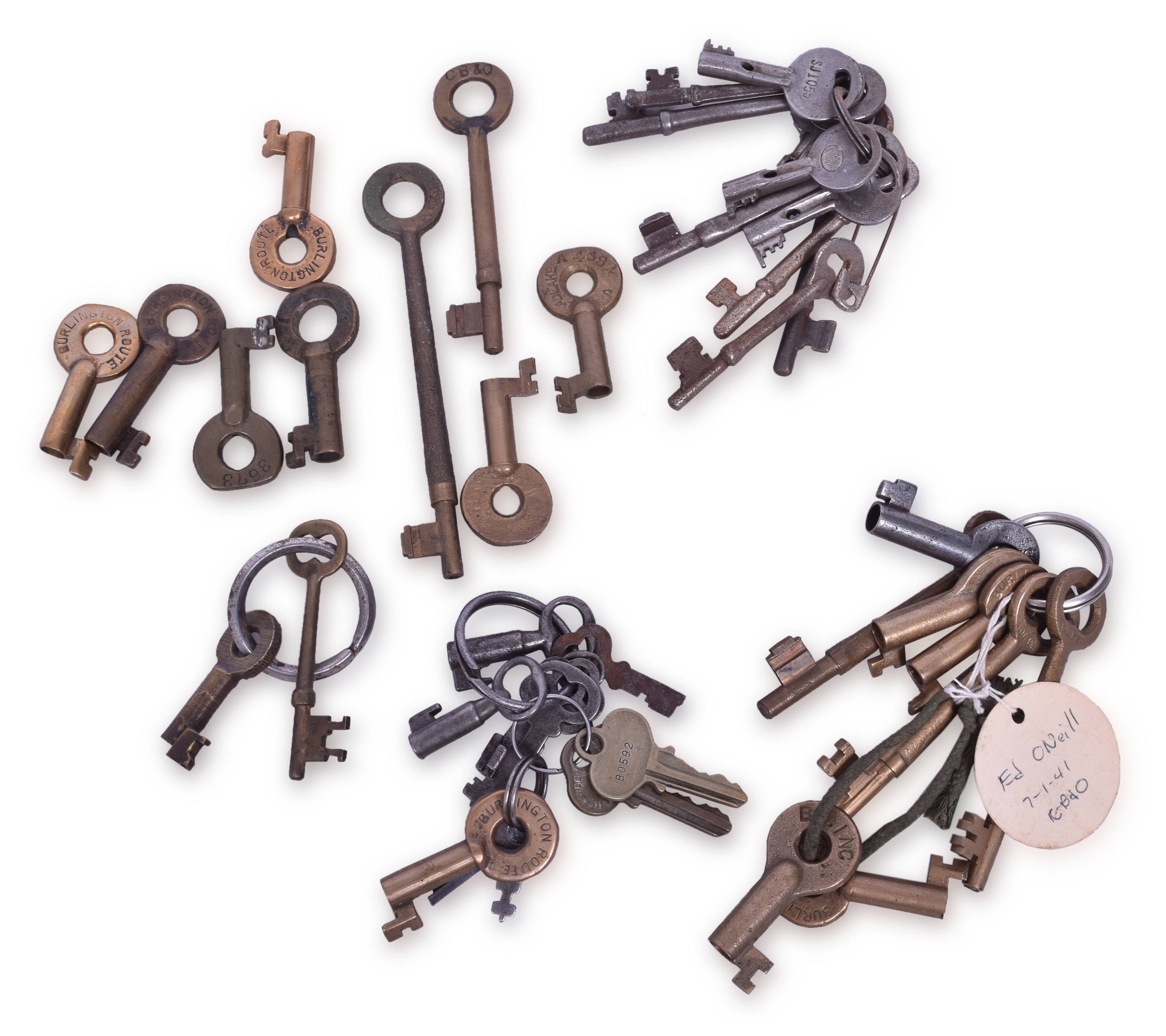 4410 - Approximately 40 Keys from the CB&Q / Burlington Railroad thumbnail