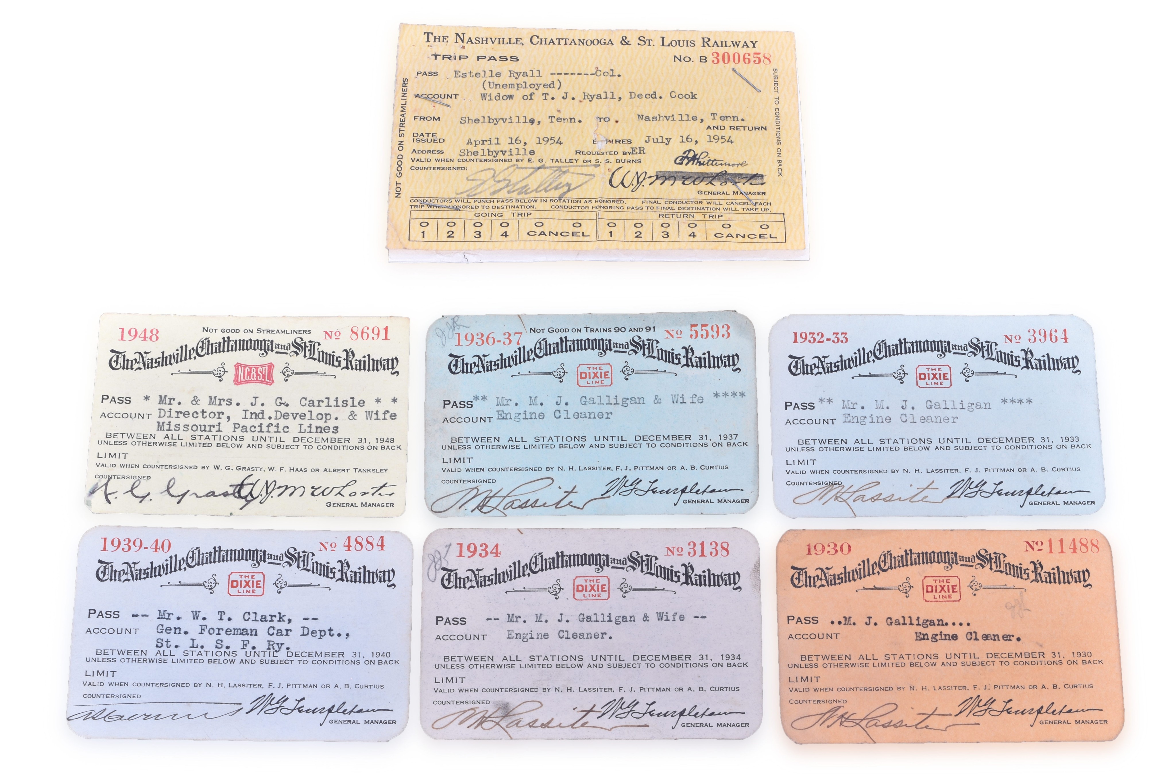 39 - Five Nashville Chattanooga & St. Louis Railway Annual Passes - 1930, 1932-33, 1934, 1936-37, 1939-40, 1948 thumbnail