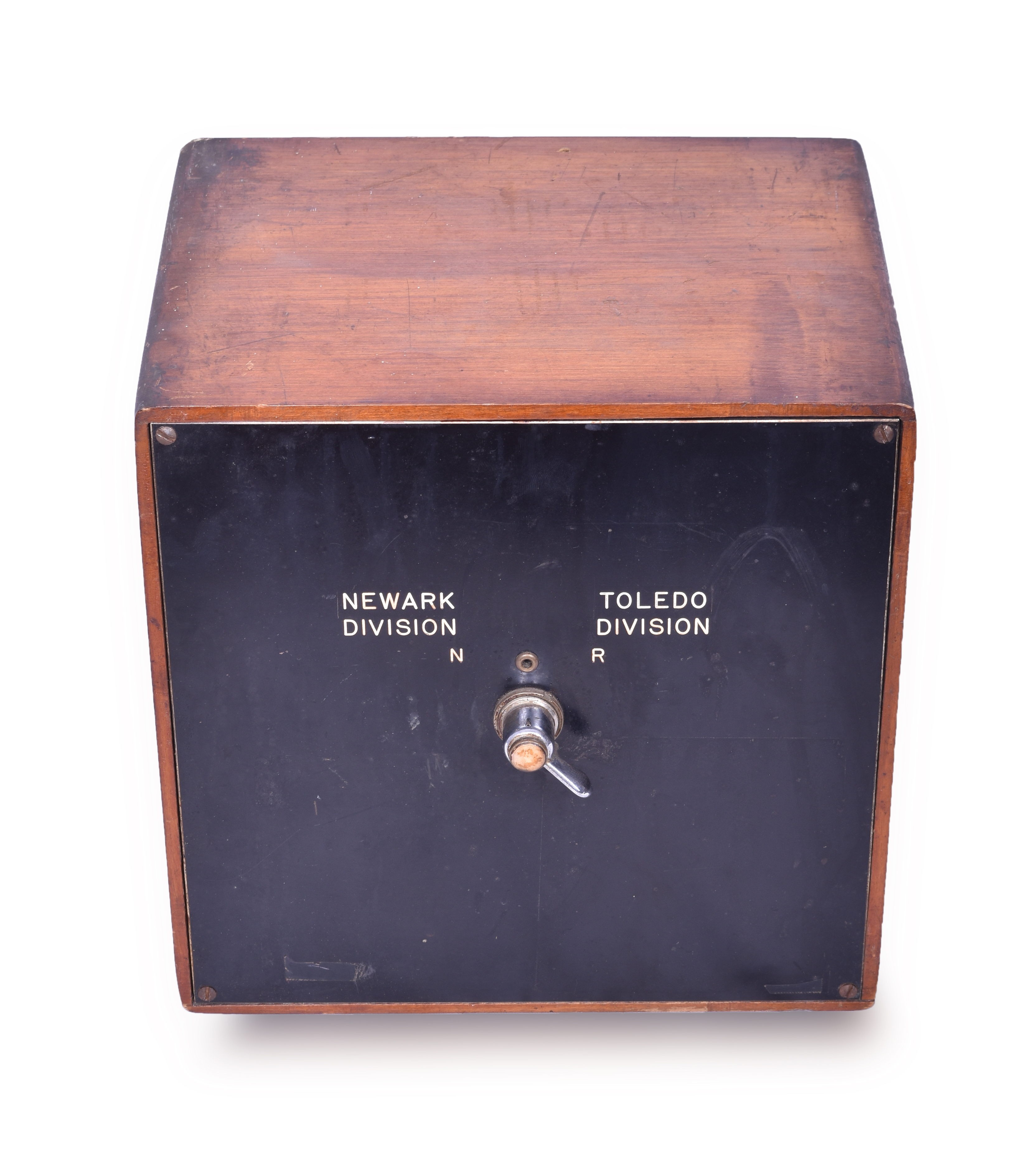 44 - Baltimore and Ohio Railroad Wooden Division Selection Box thumbnail